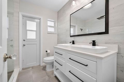 Tiny photo for 7307 SW 9th Court, Plantation, FL 33317 (MLS # B26018715)