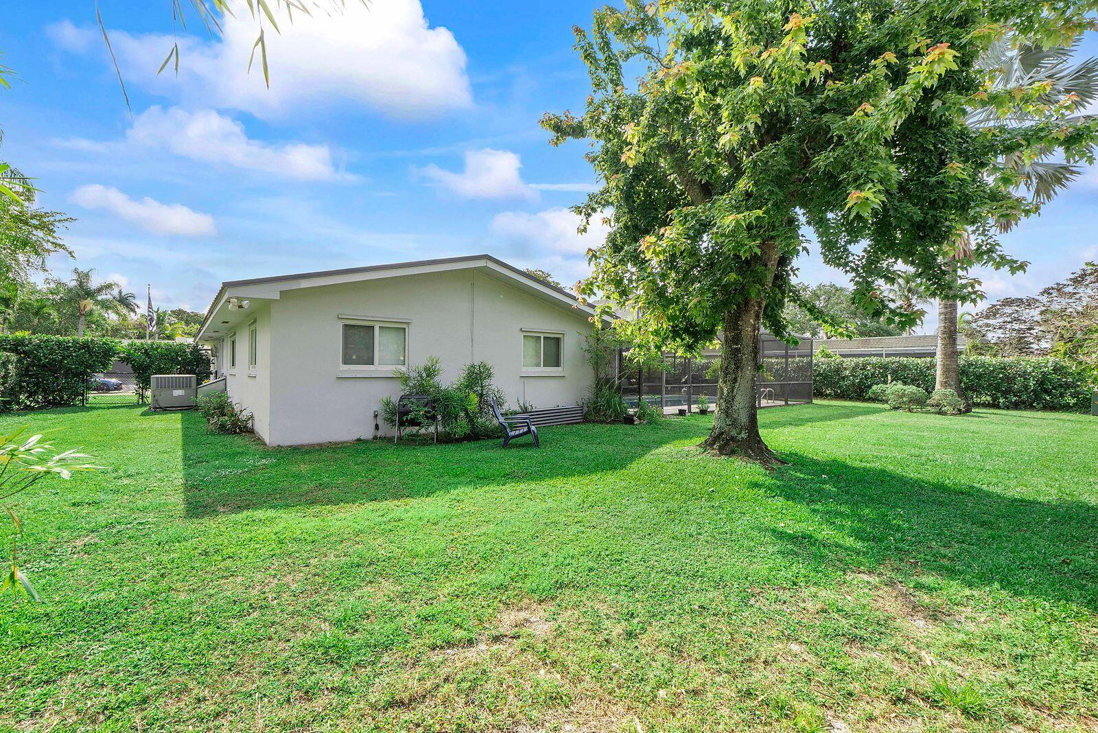 ROYAL PALM ESTATES SEC 4 - Residential