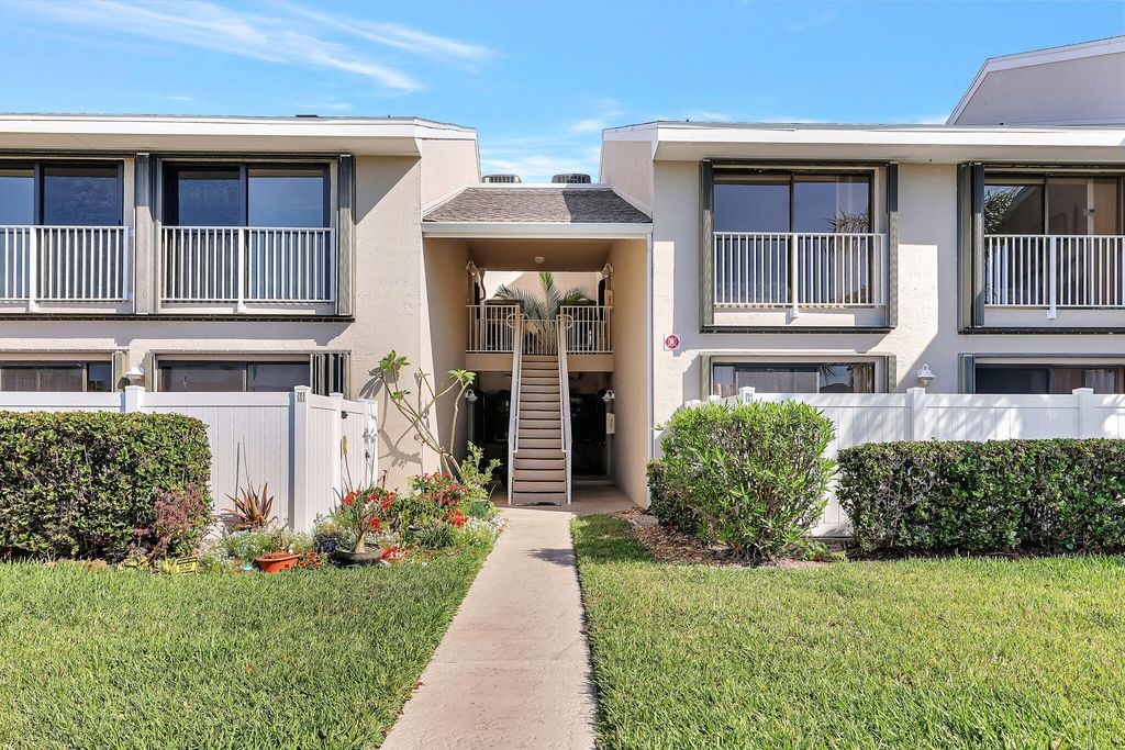 Photo of 3210 S Lakeview Circle #3-204, Hutchinson Island, FL 34949 (MLS # R10974576)
