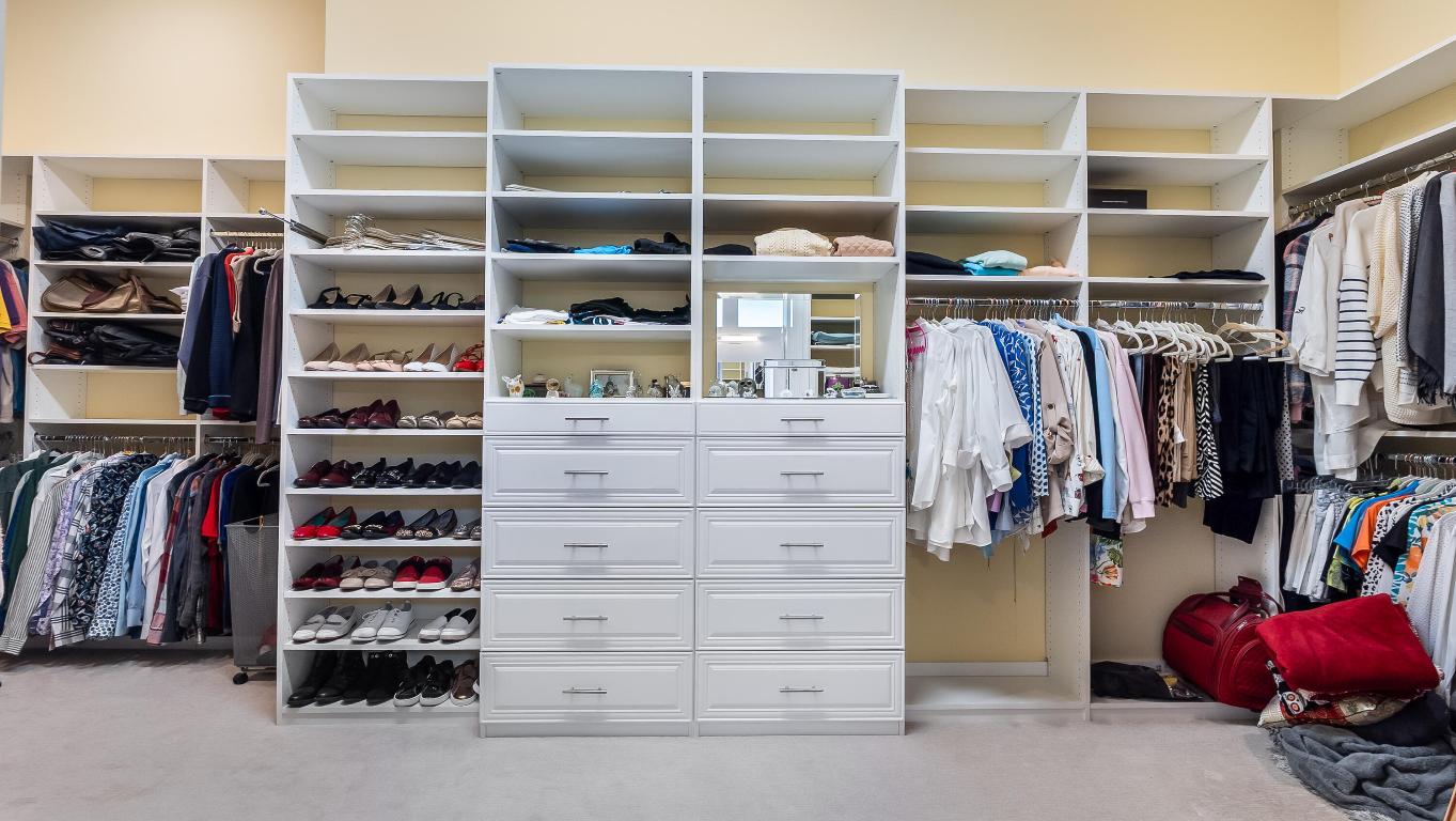 The Falls at Parkland - Residential