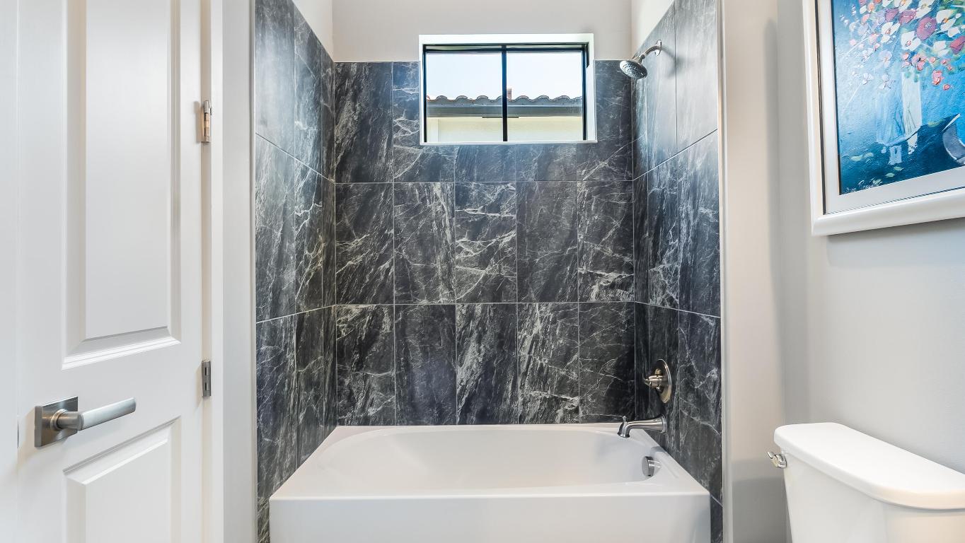 The Falls at Parkland - Residential