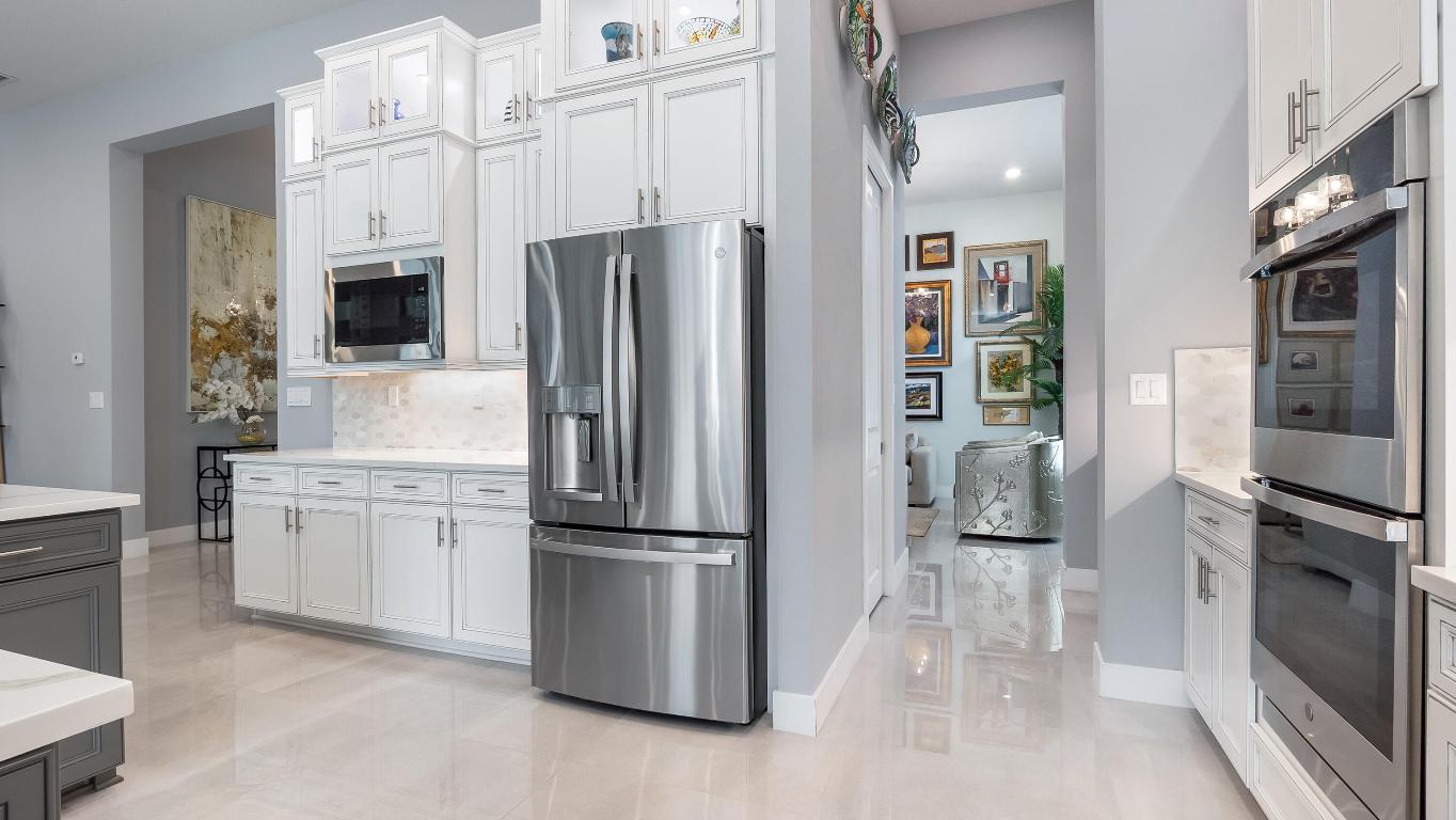 The Falls at Parkland - Residential