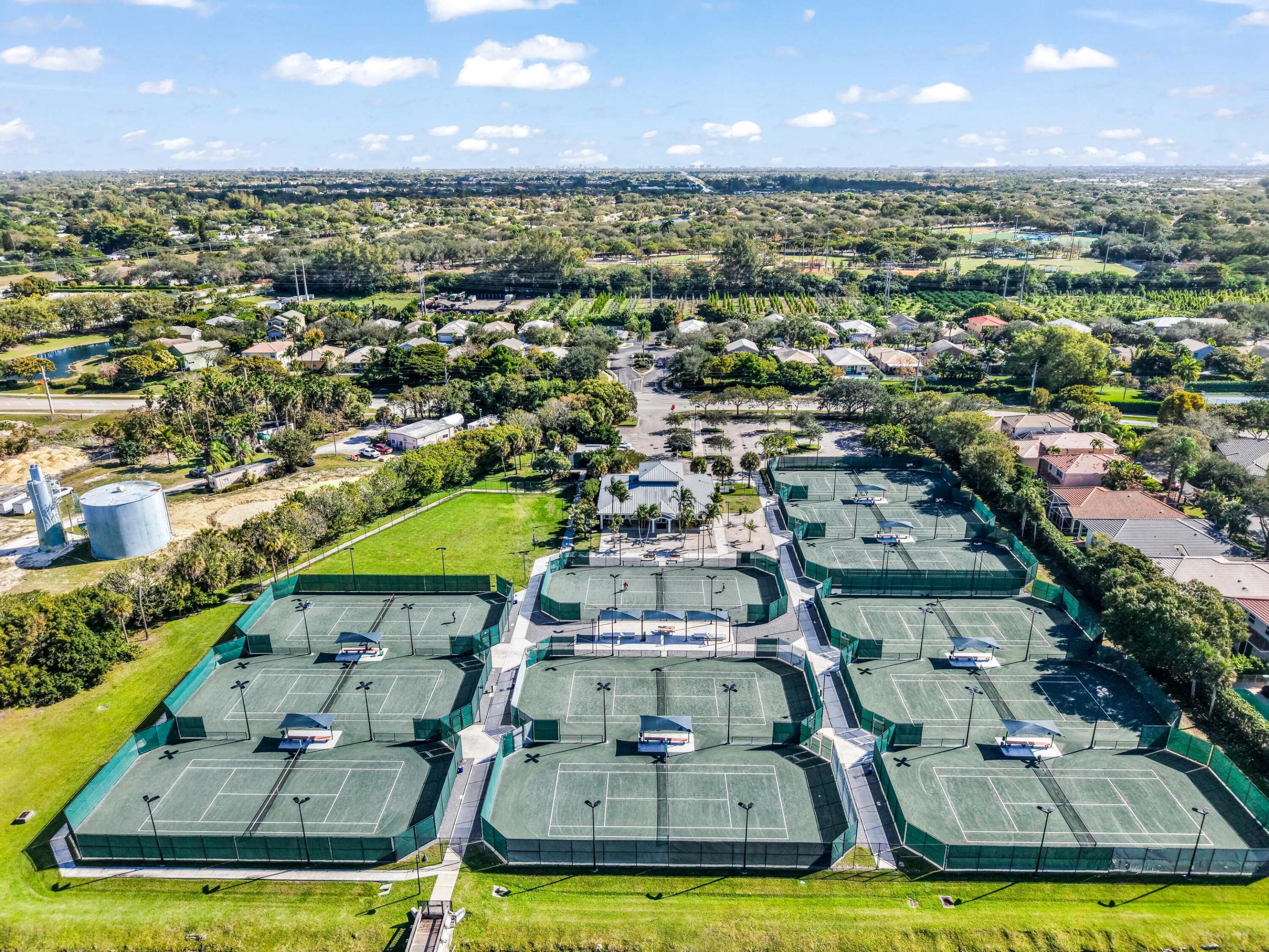 The Falls at Parkland - Residential