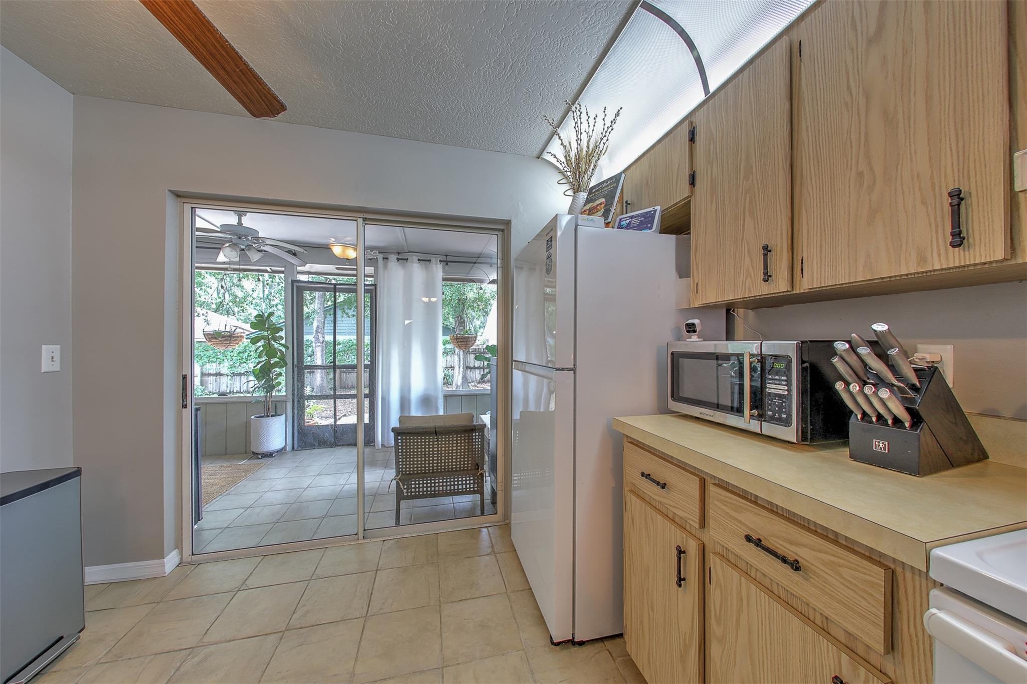 Country Lane - Residential
