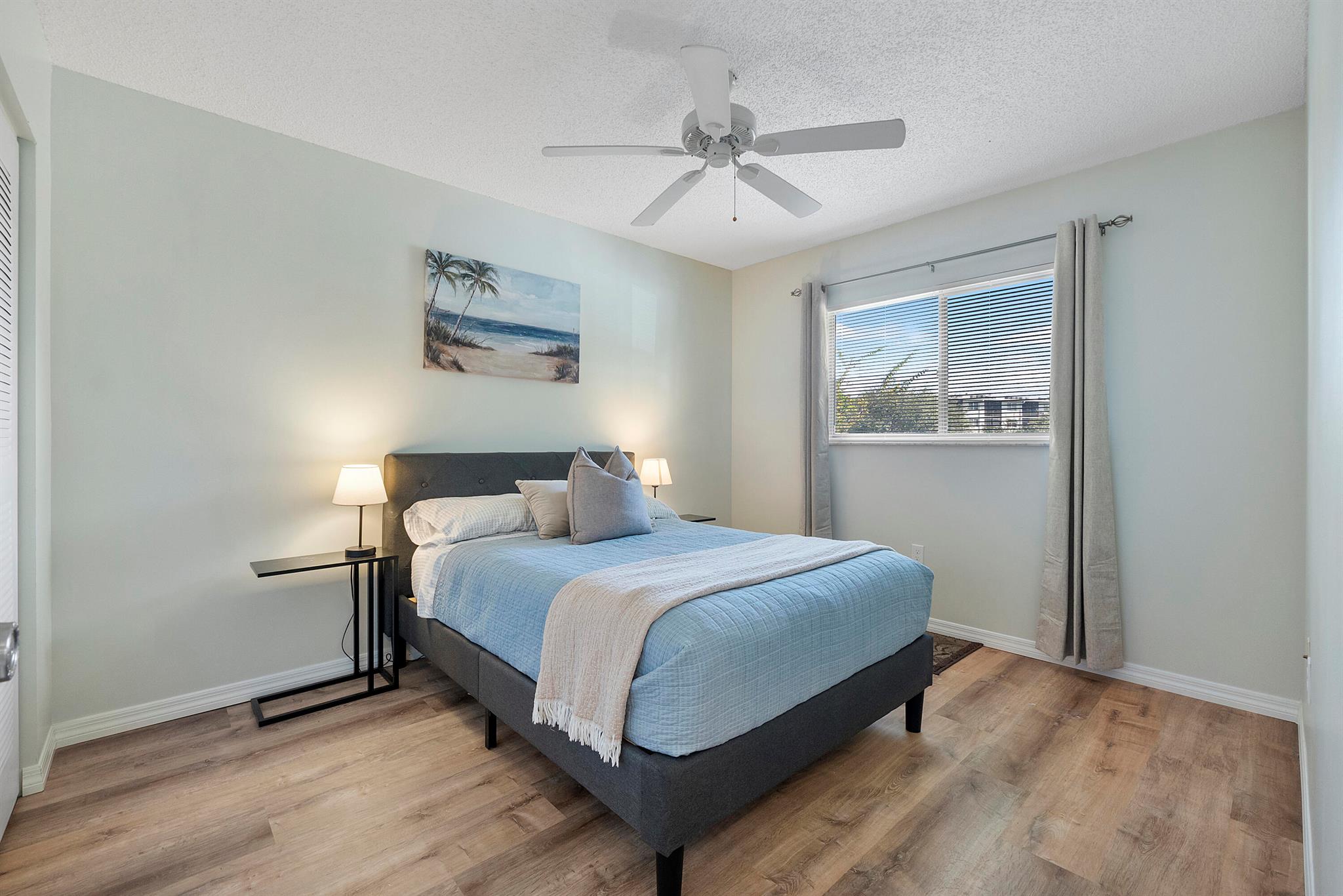 CYPRESS BEND CONDOMINIUM - Residential