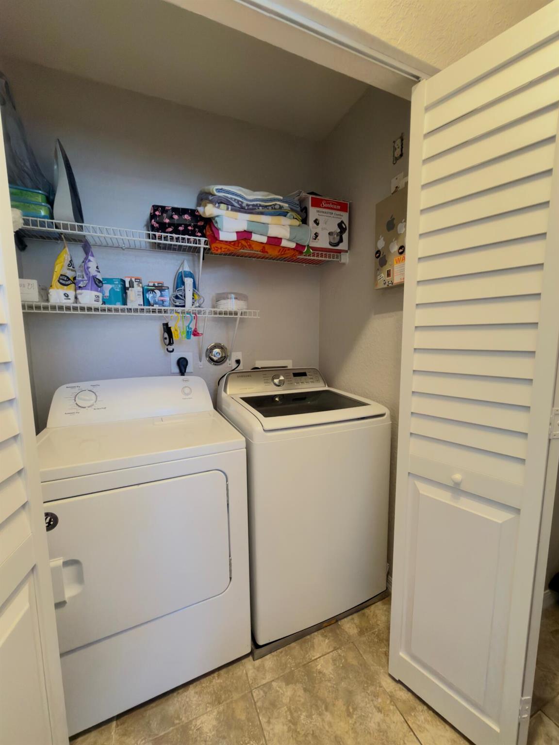 Lexington Lakes - Residential