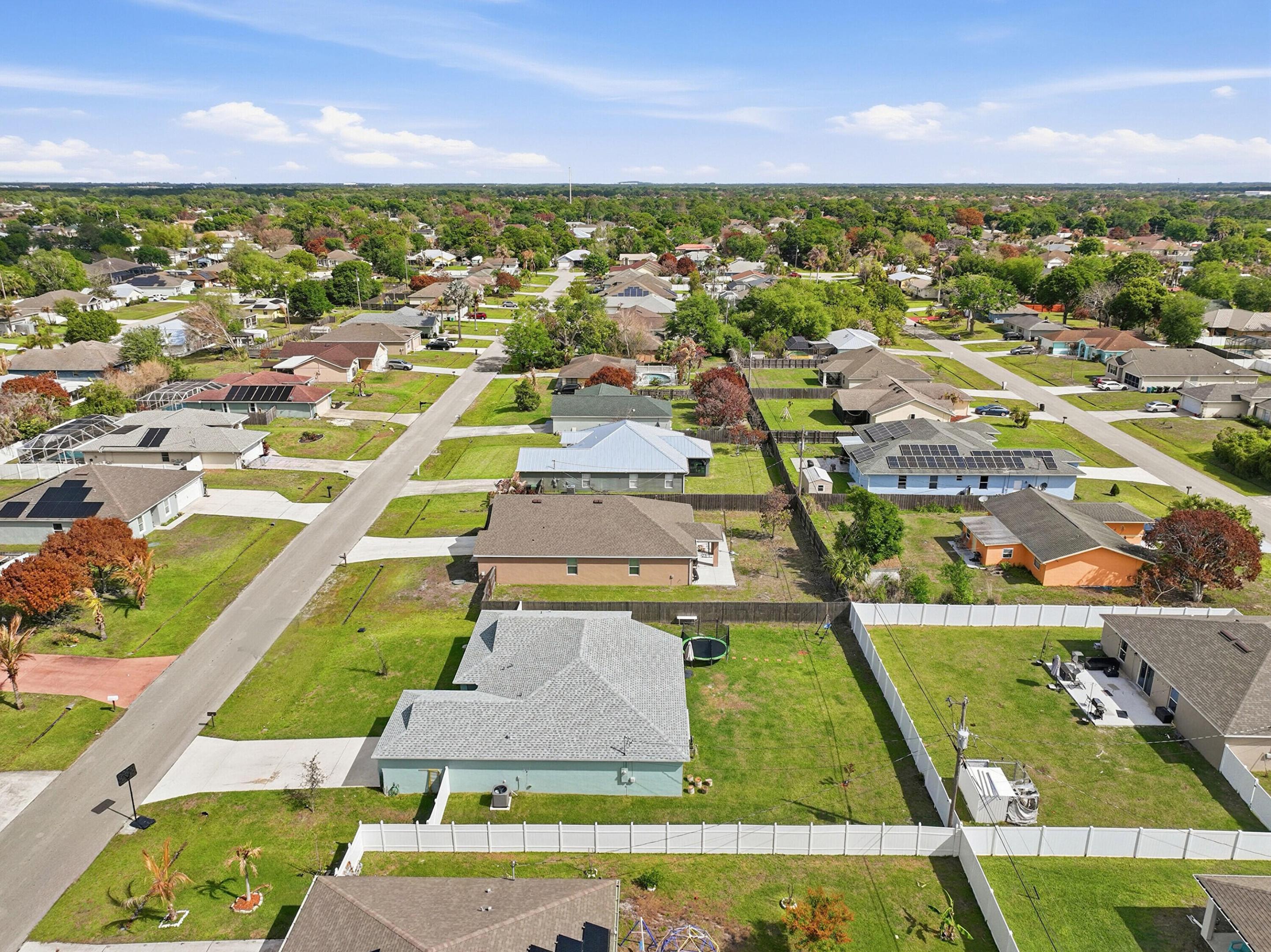 PORT ST LUCIE SECTION 8 - Residential