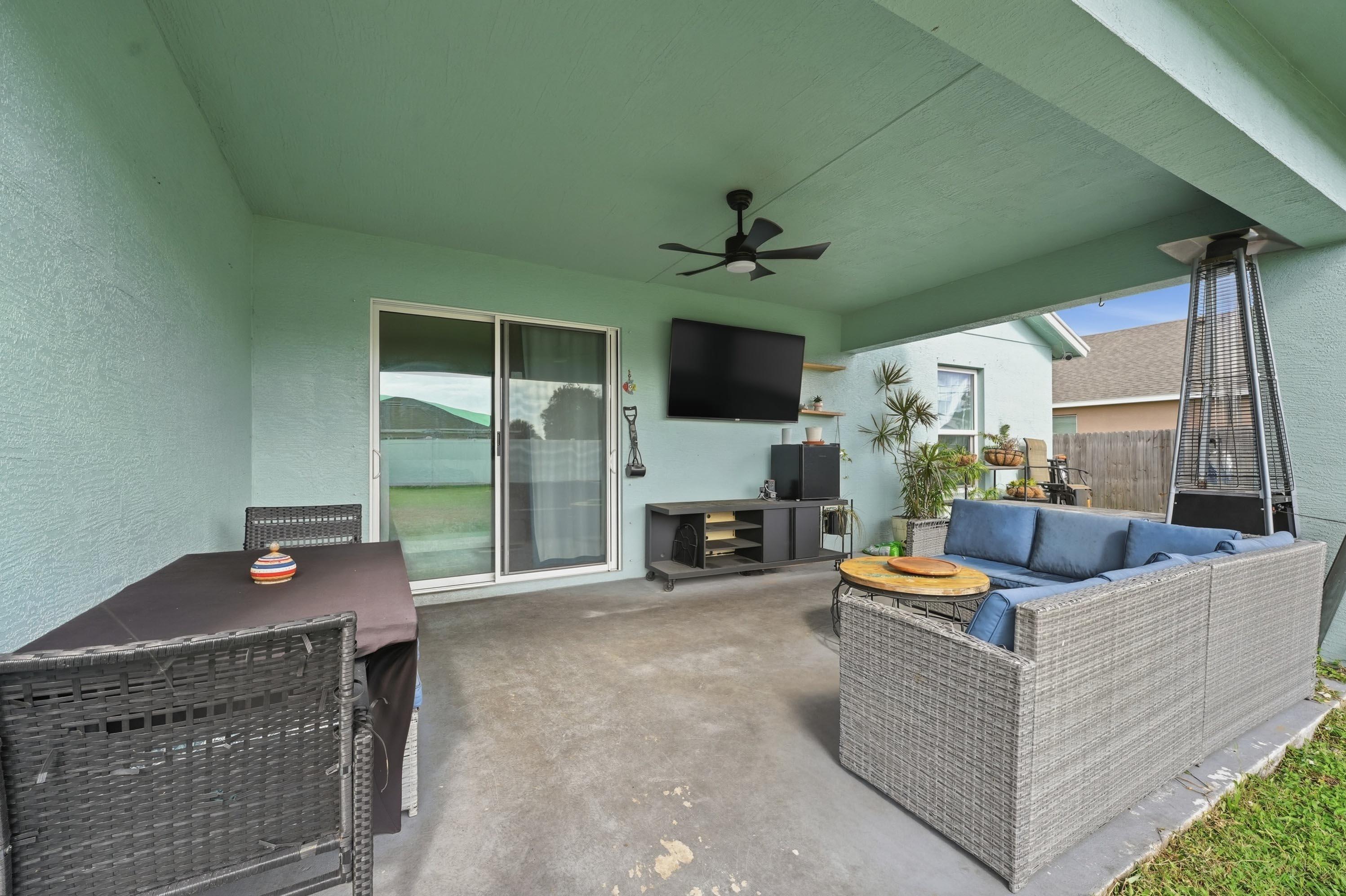 PORT ST LUCIE SECTION 8 - Residential