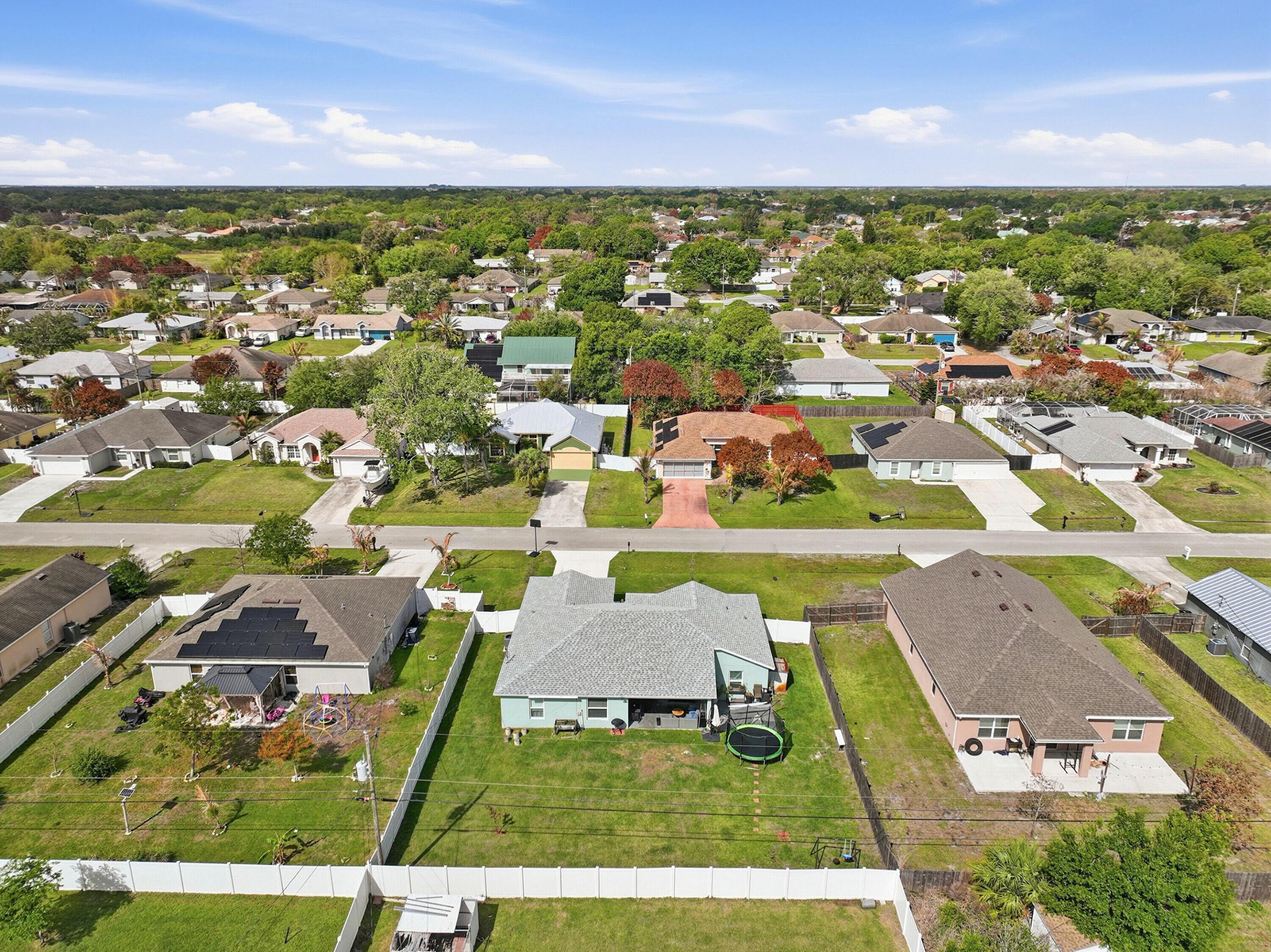 PORT ST LUCIE SECTION 8 - Residential