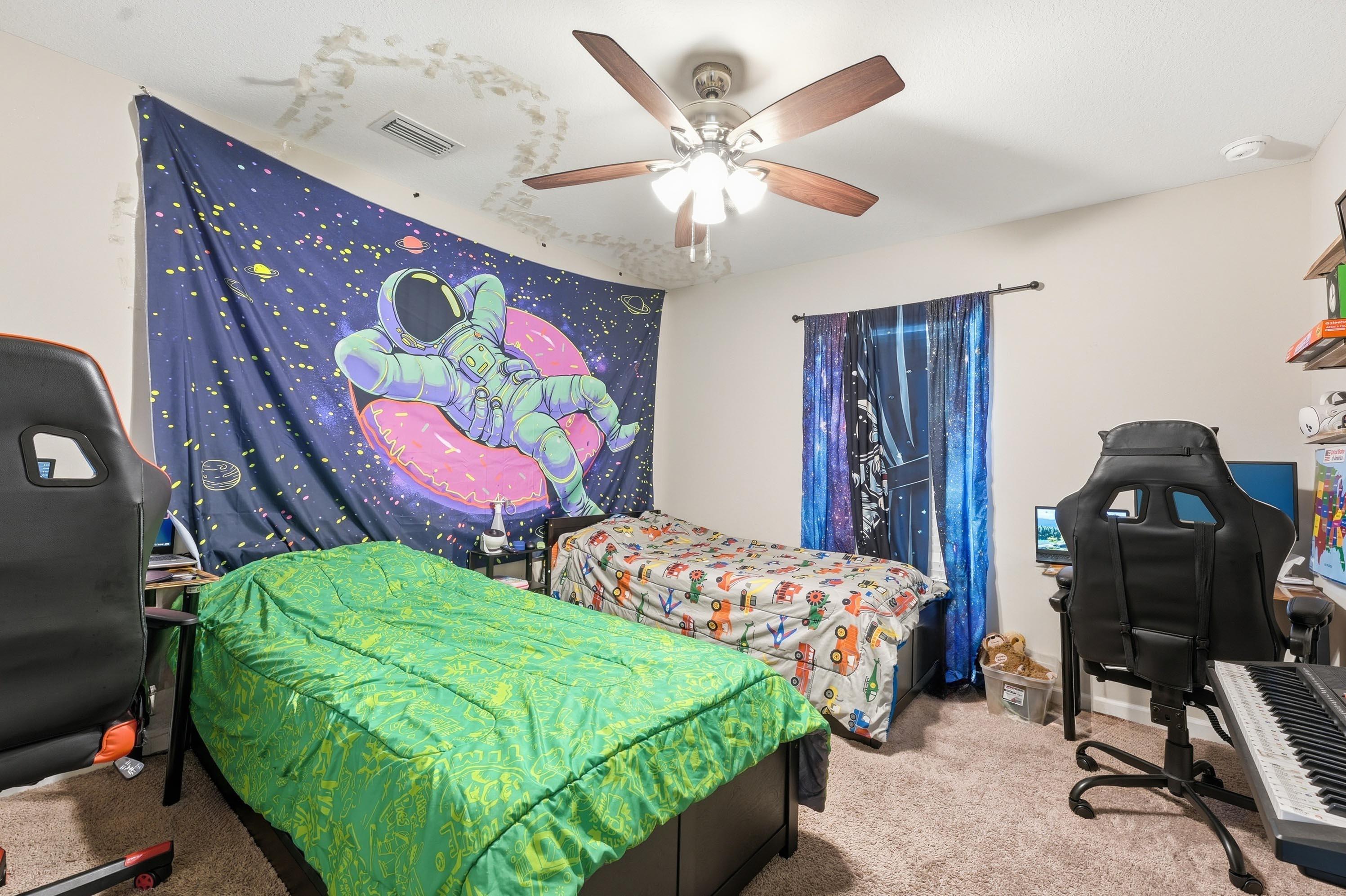 PORT ST LUCIE SECTION 8 - Residential