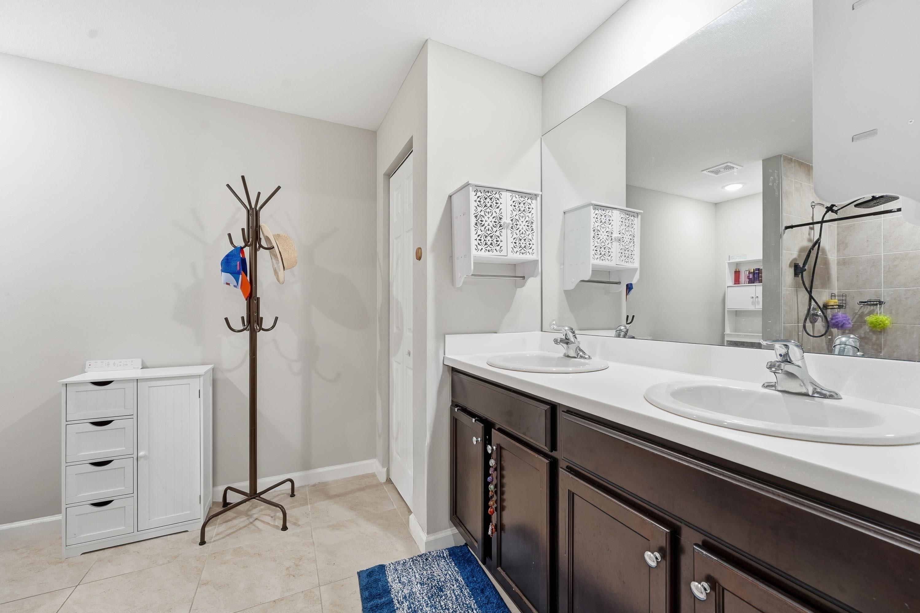 PORT ST LUCIE SECTION 8 - Residential