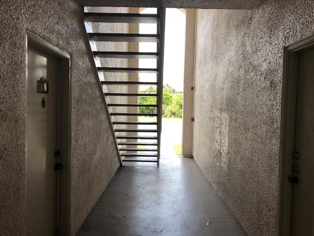 CROSS CREEK - Residential