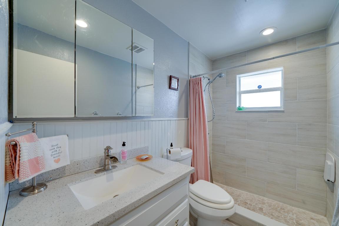 PALM BEACH LEISUREVILLE SEC 2 - Residential