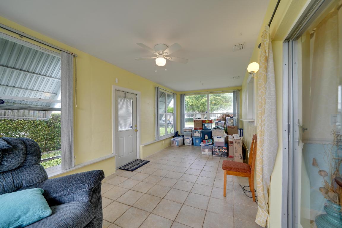 PALM BEACH LEISUREVILLE SEC 2 - Residential