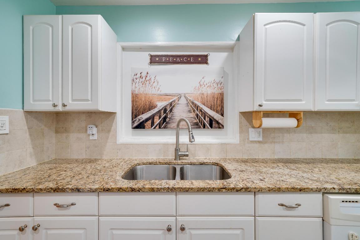 PALM BEACH LEISUREVILLE SEC 2 - Residential