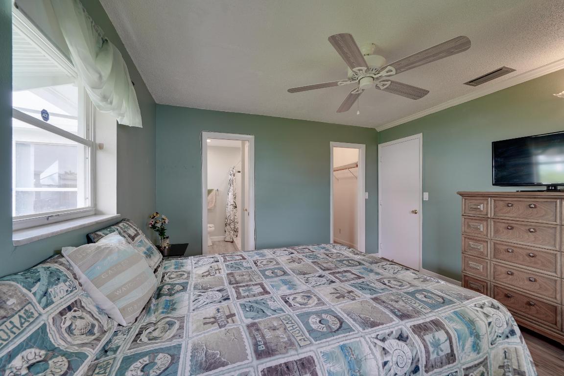 PALM BEACH LEISUREVILLE SEC 2 - Residential