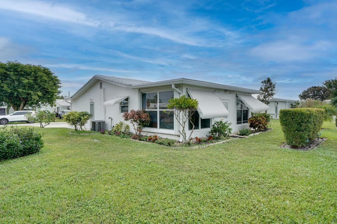 PALM BEACH LEISUREVILLE SEC 2 - Residential