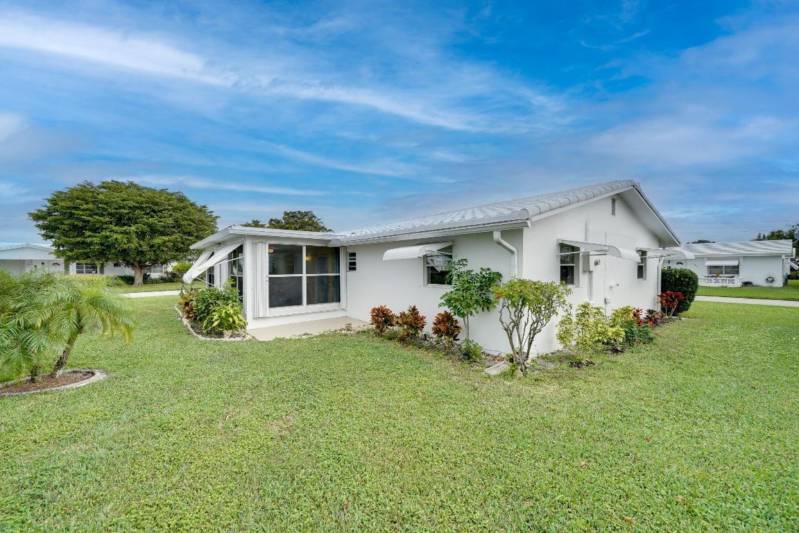 PALM BEACH LEISUREVILLE SEC 2 - Residential