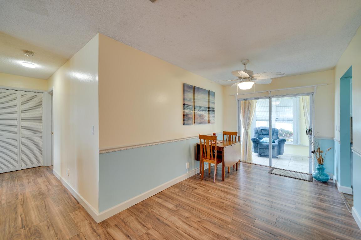 PALM BEACH LEISUREVILLE SEC 2 - Residential