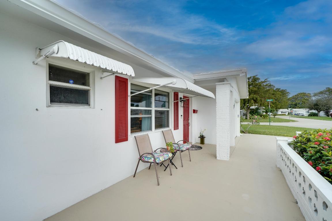 PALM BEACH LEISUREVILLE SEC 2 - Residential