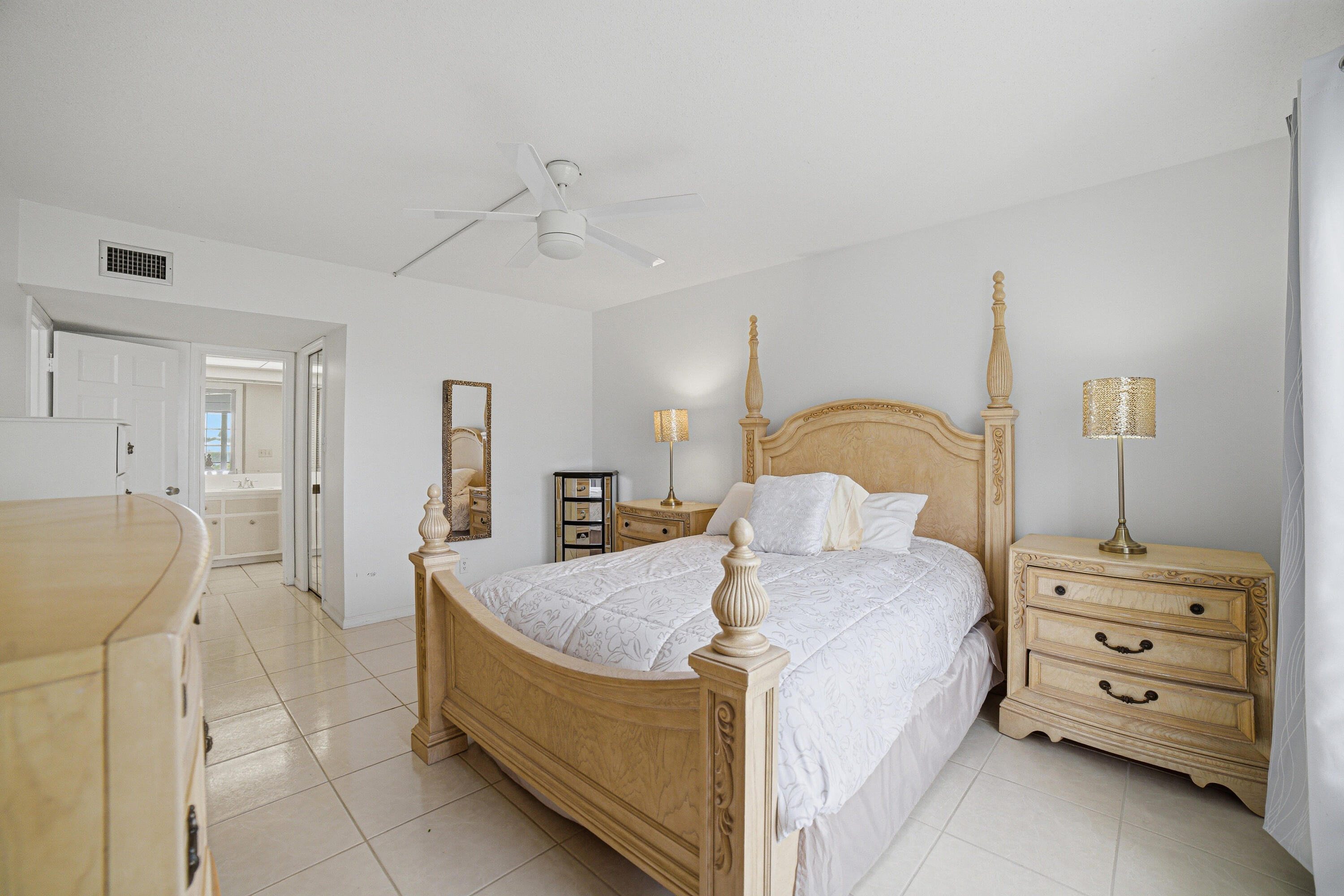 ATLANTIS REGENCY CONDO - Residential