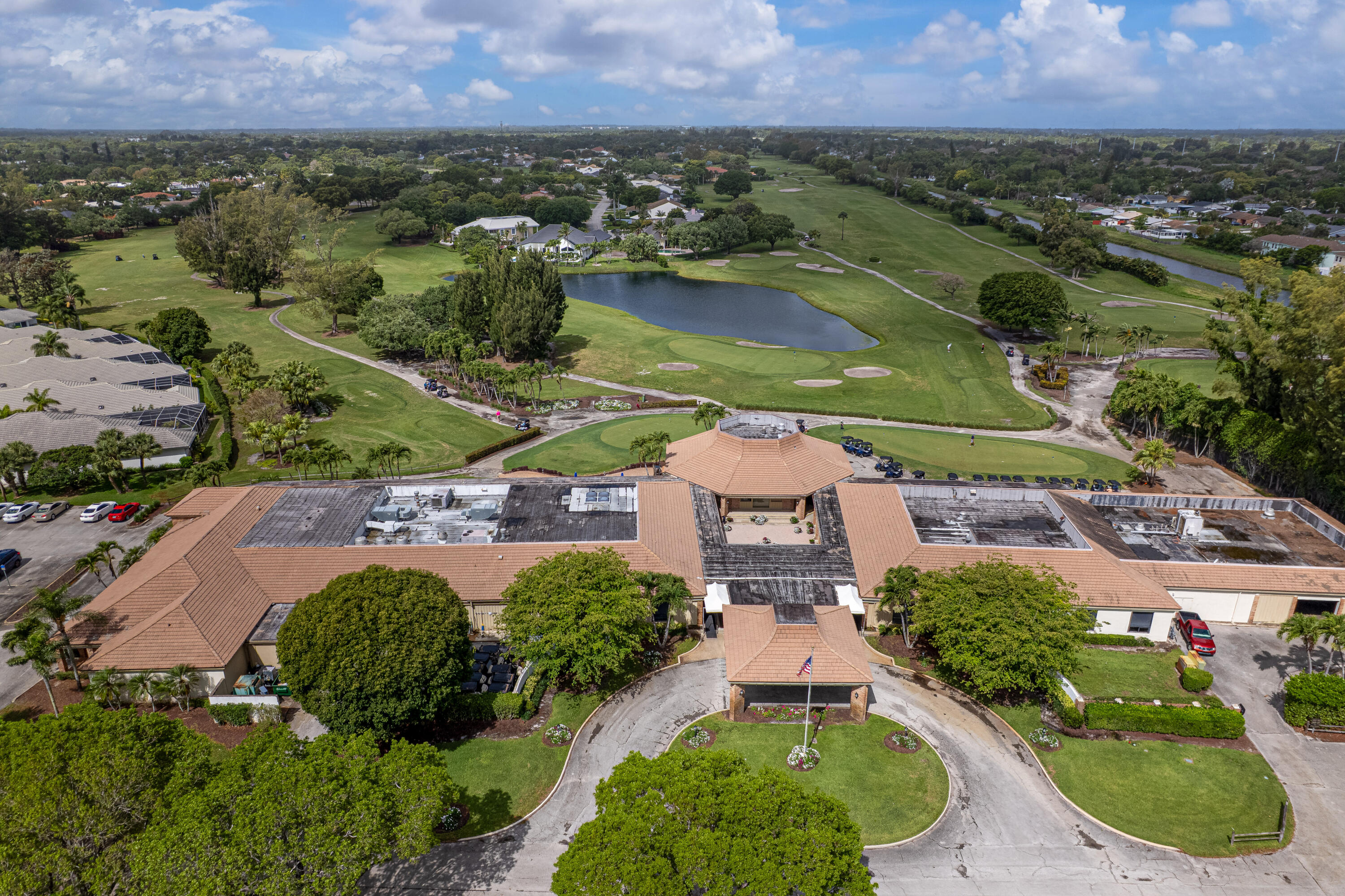 ATLANTIS REGENCY CONDO - Residential