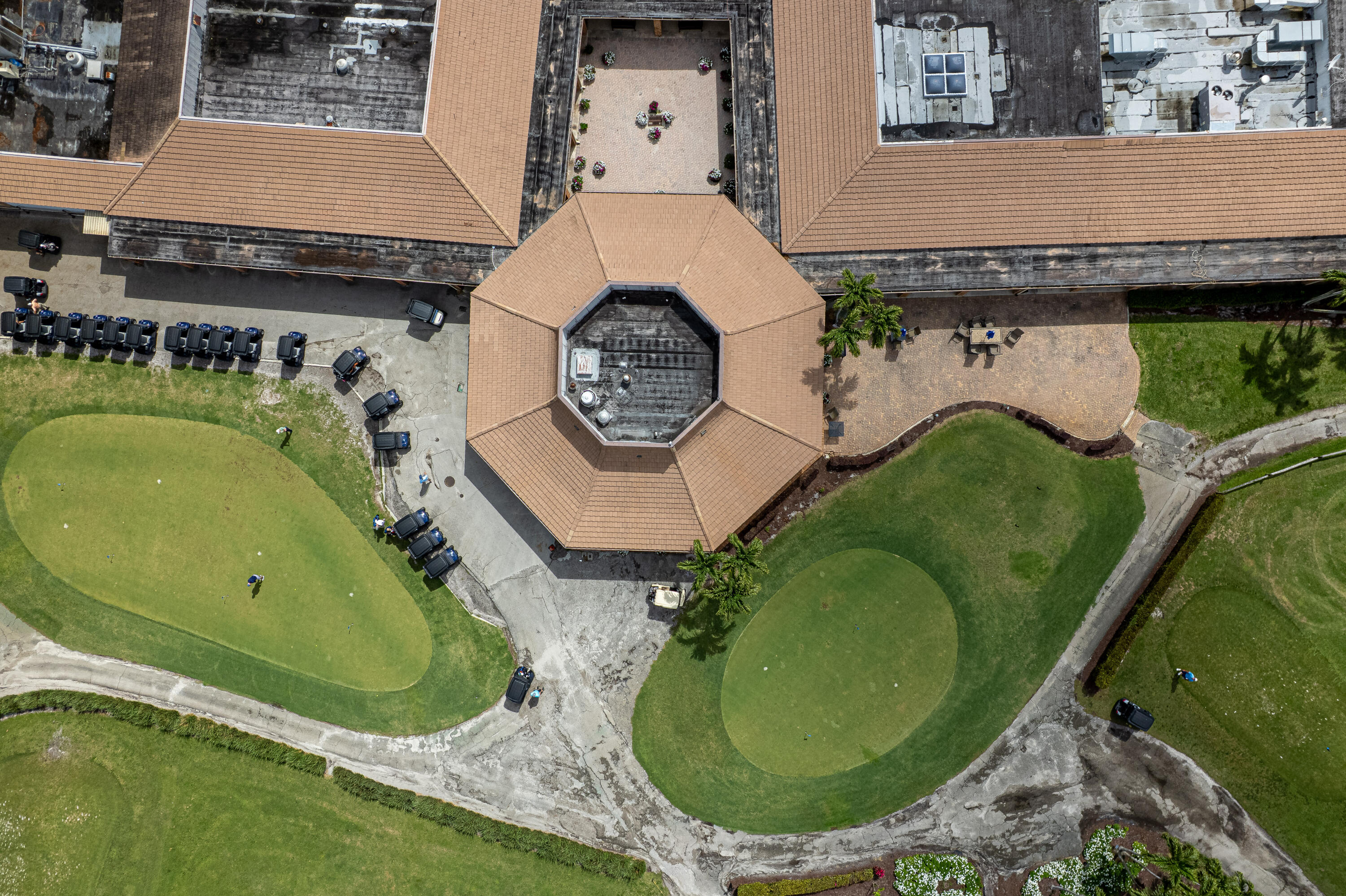 ATLANTIS REGENCY CONDO - Residential