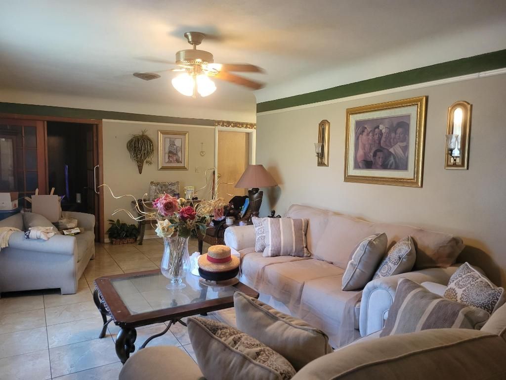 Photo of 2404 Holiday Court, Fort Pierce, FL 34982 (MLS # R11071302)