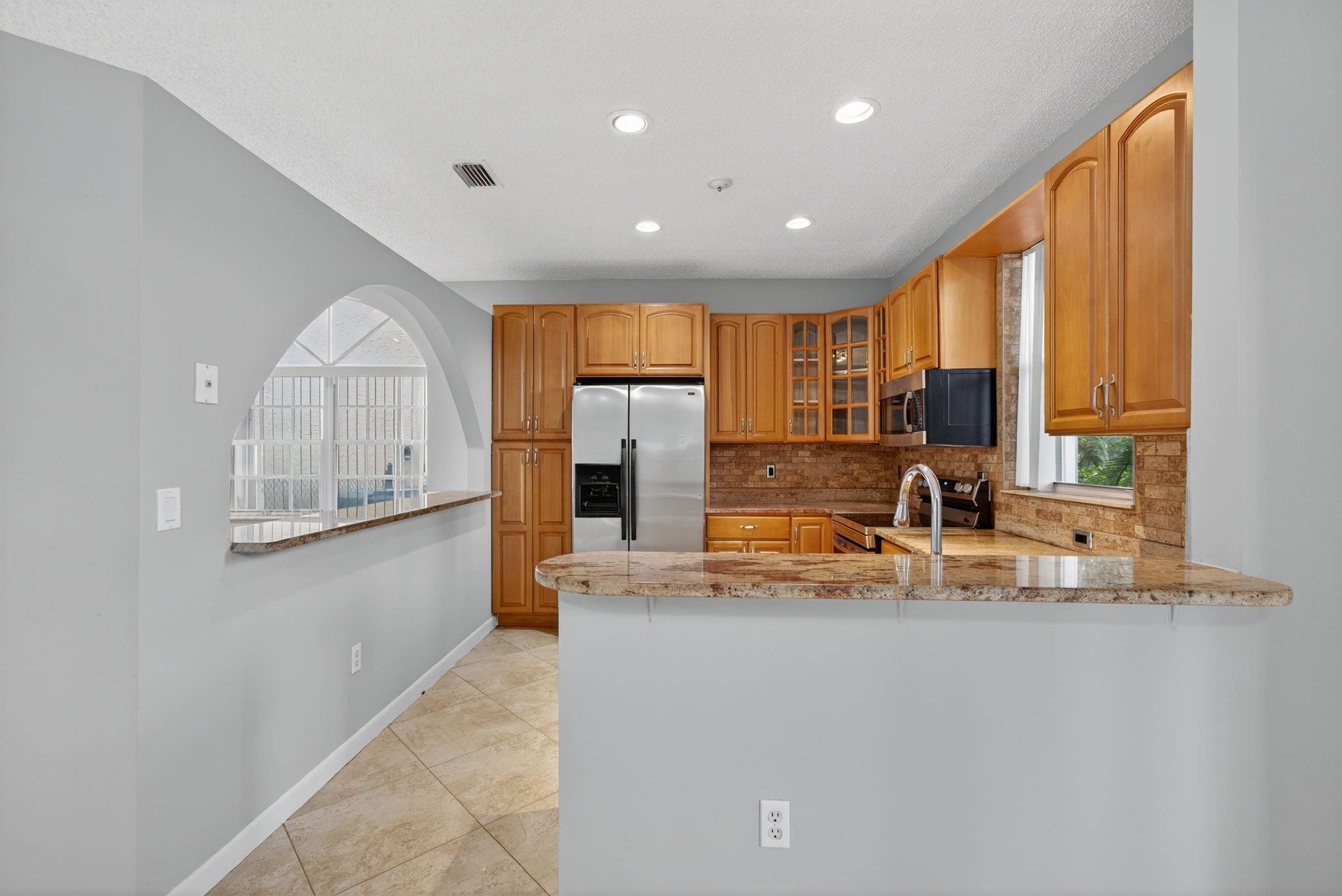 GOVERNORS WALK - Residential