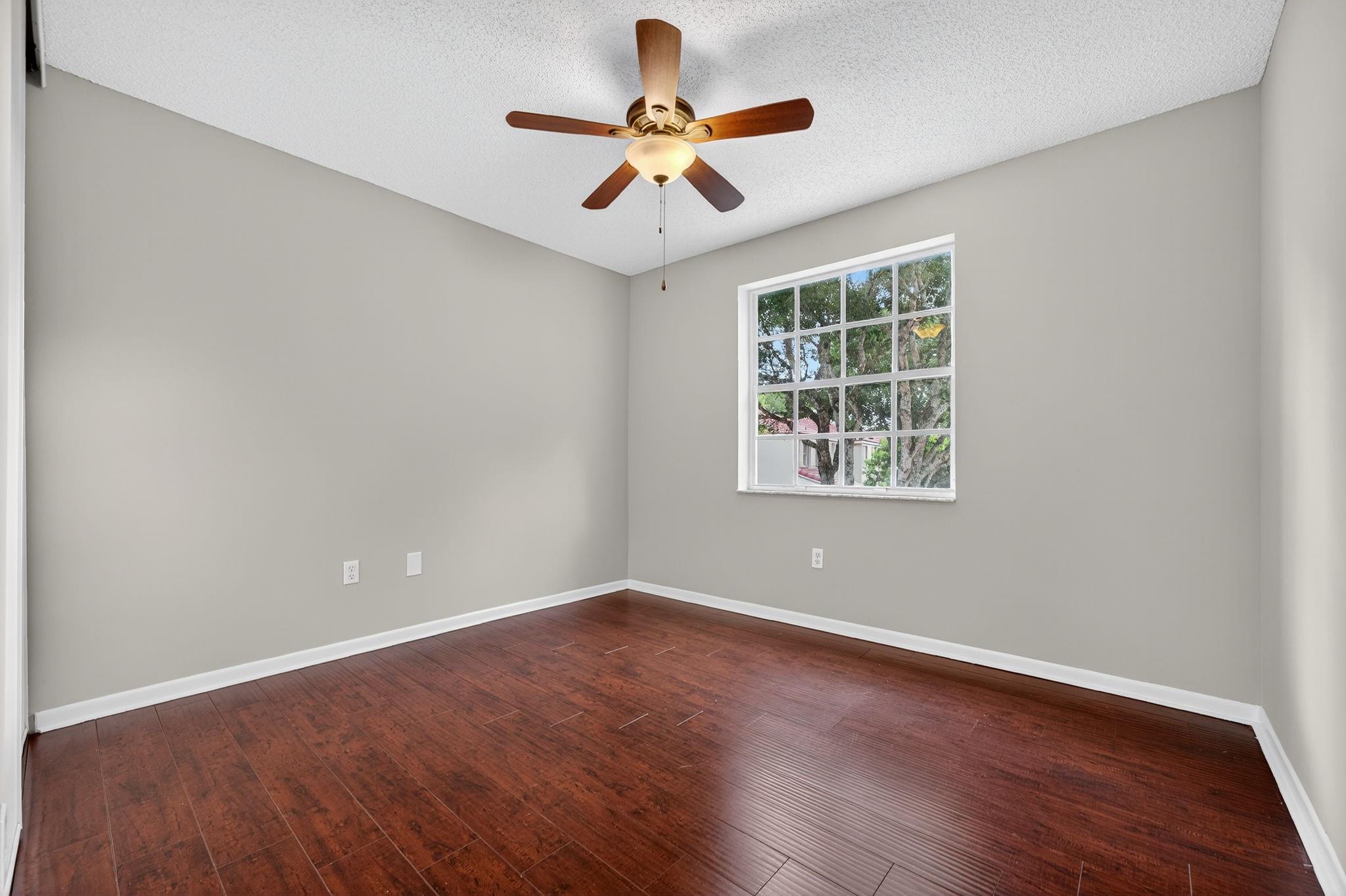 GOVERNORS WALK - Residential