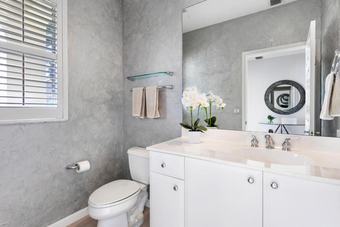 Ibis-Larkspur Landing - Residential