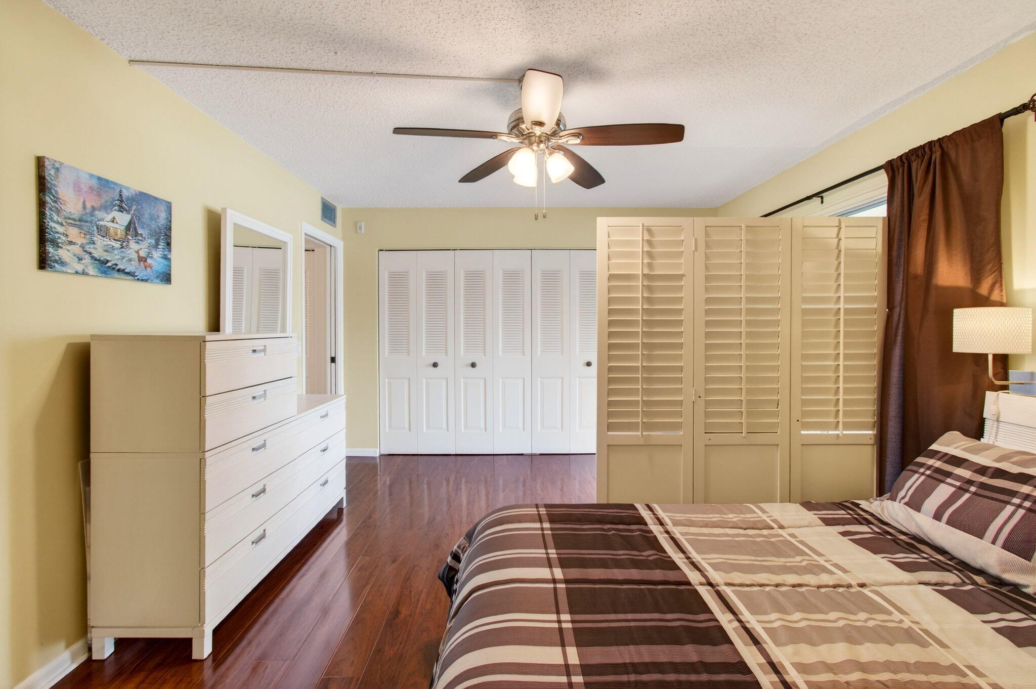 CAMBRIDGE D CONDO - Residential