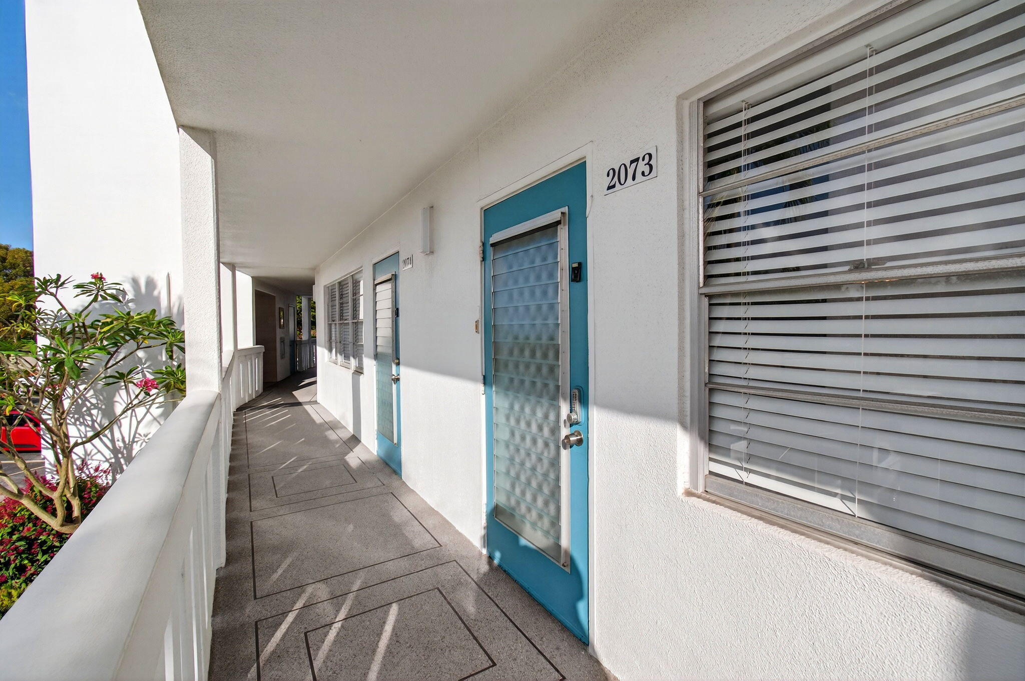 CAMBRIDGE D CONDO - Residential