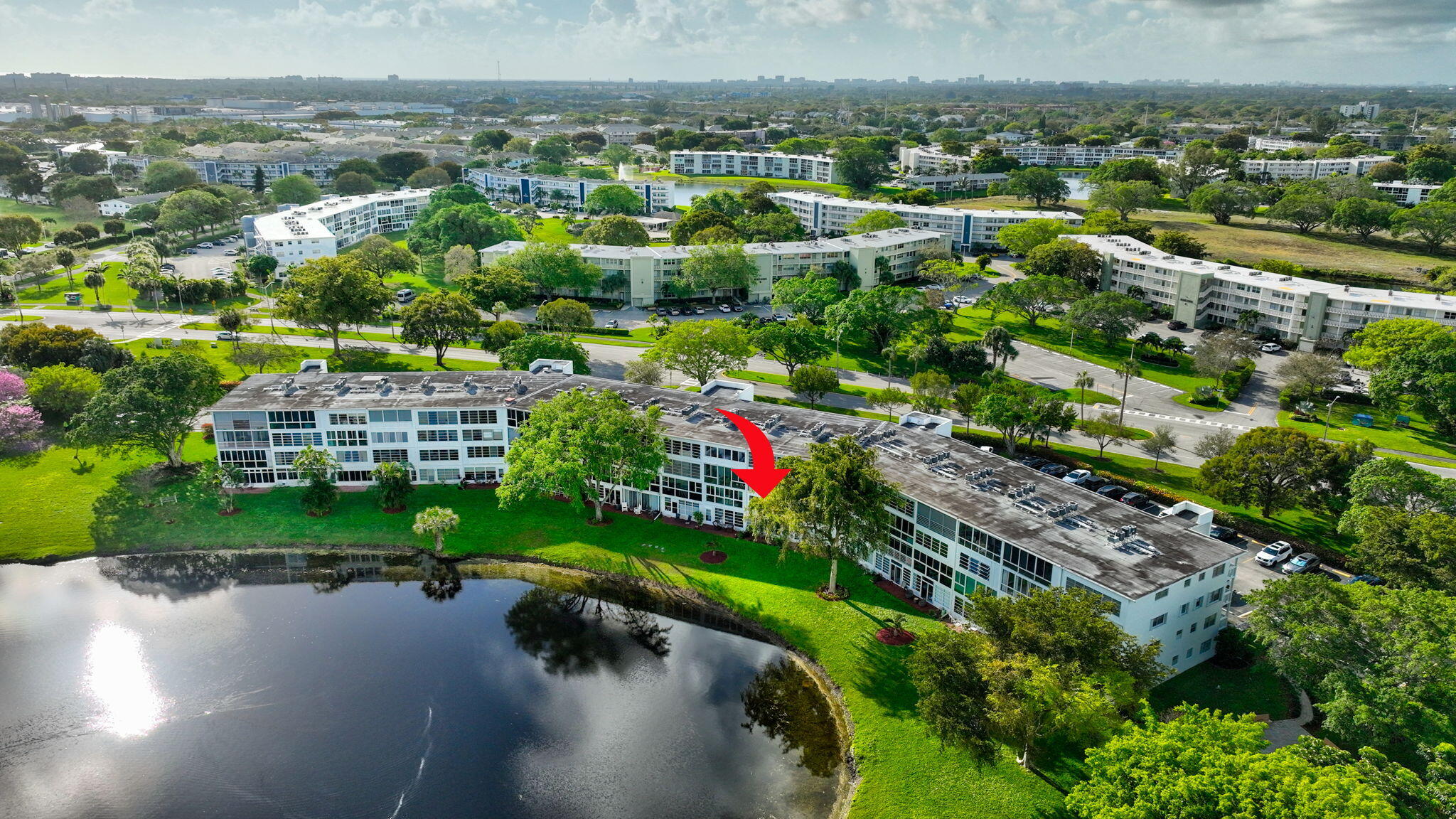 CAMBRIDGE D CONDO - Residential