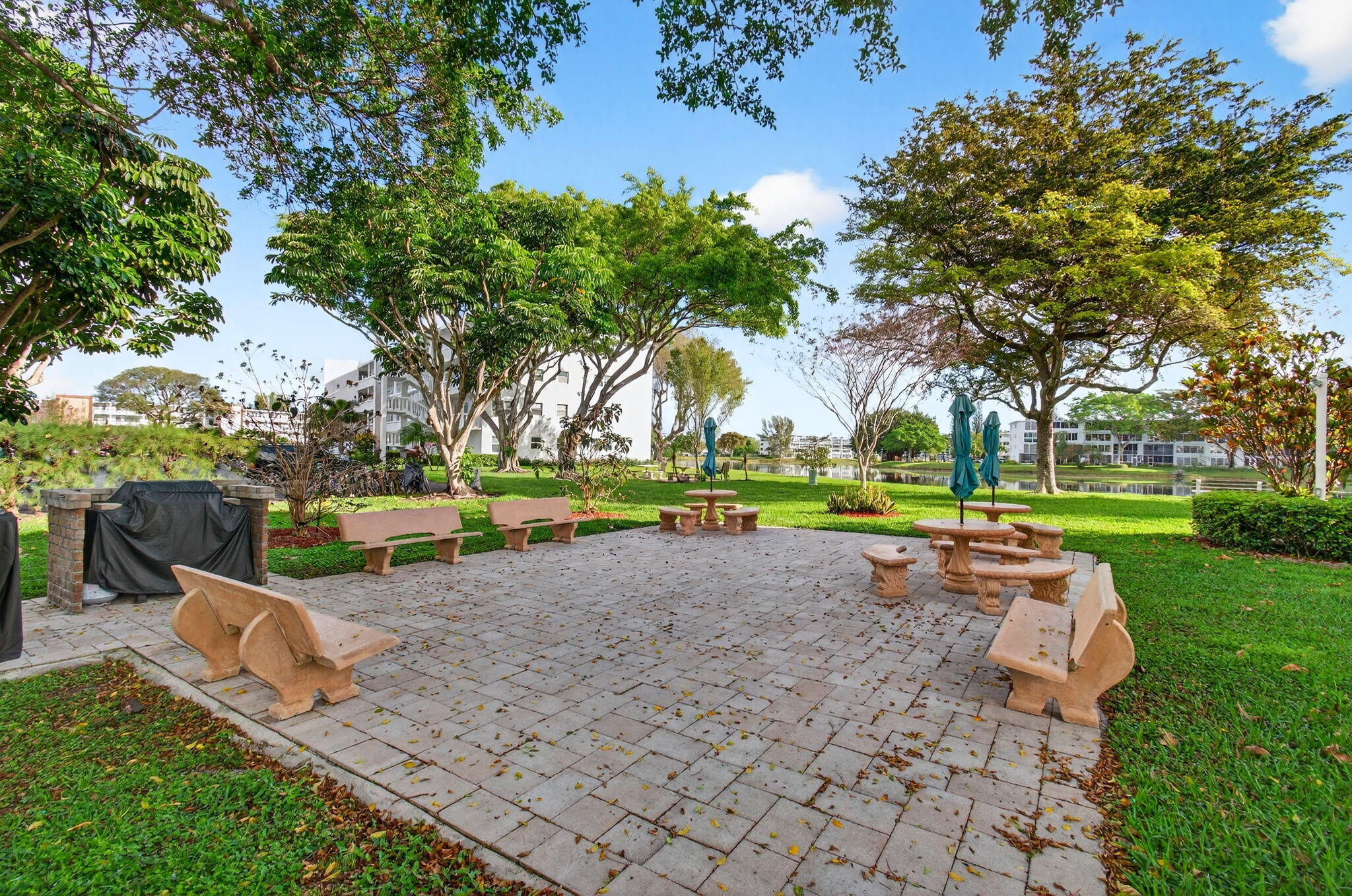 CAMBRIDGE D CONDO - Residential