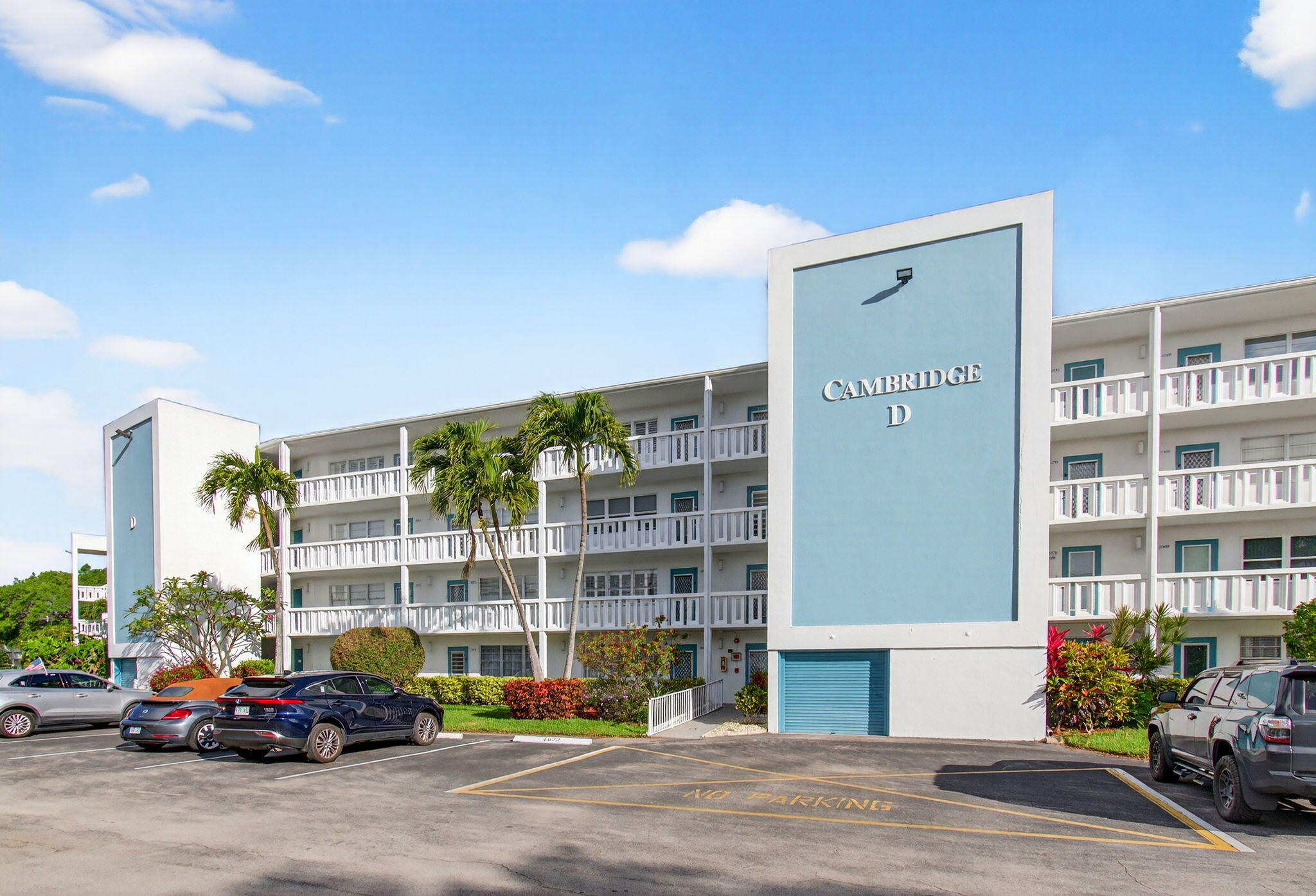 CAMBRIDGE D CONDO - Residential