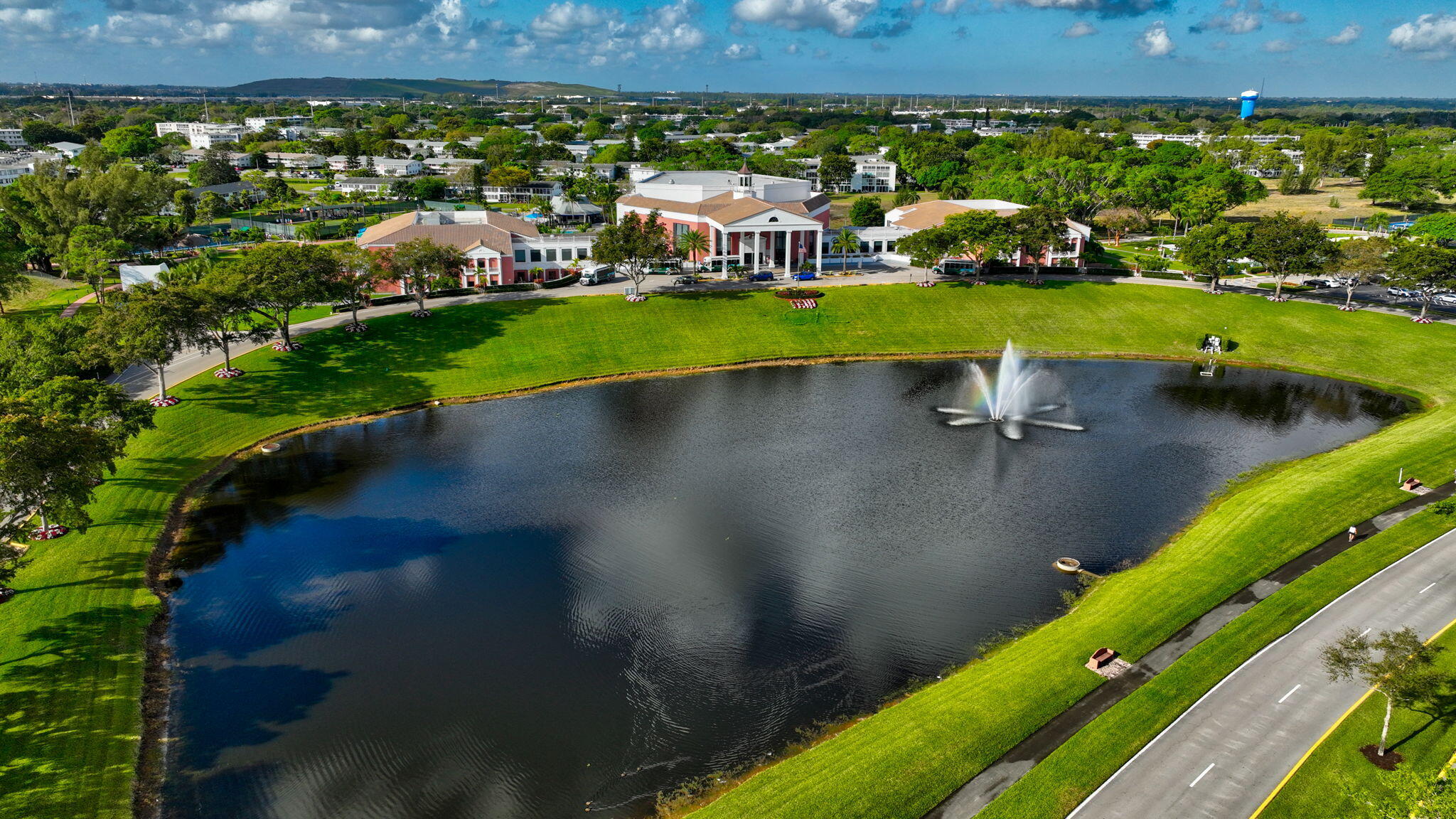 CAMBRIDGE D CONDO - Residential