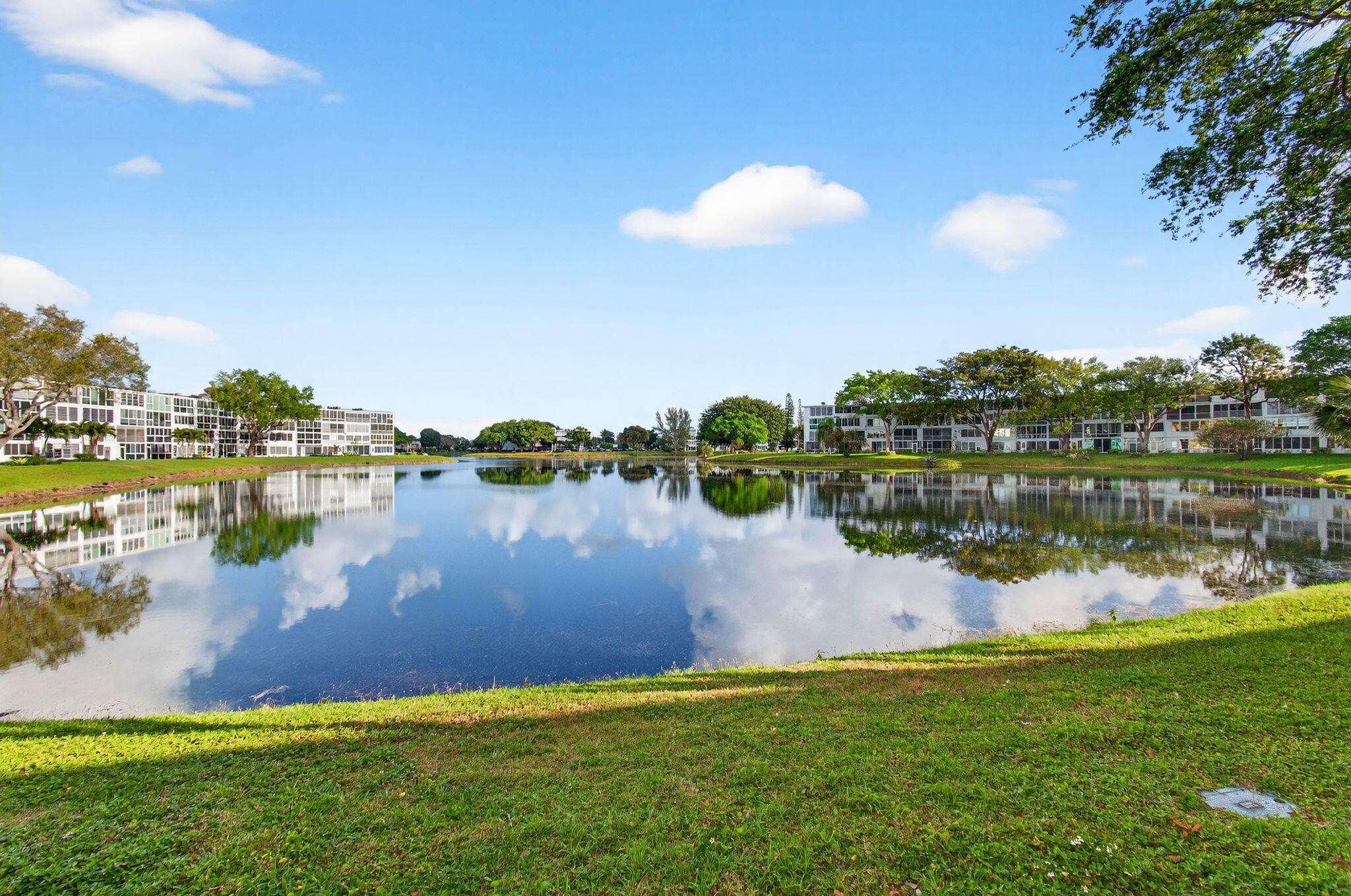 CAMBRIDGE D CONDO - Residential