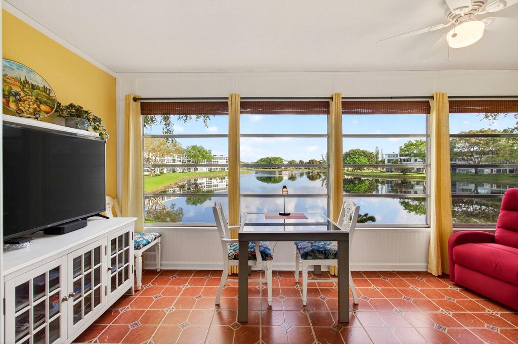 Photo of 2073 Cambridge D, Deerfield Beach, FL 33442 (MLS # B26003592)