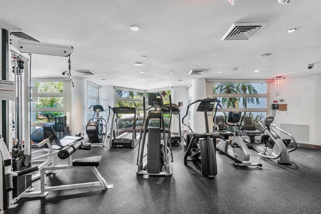 PRESIDENTIAL PLACE CONDO - Residential