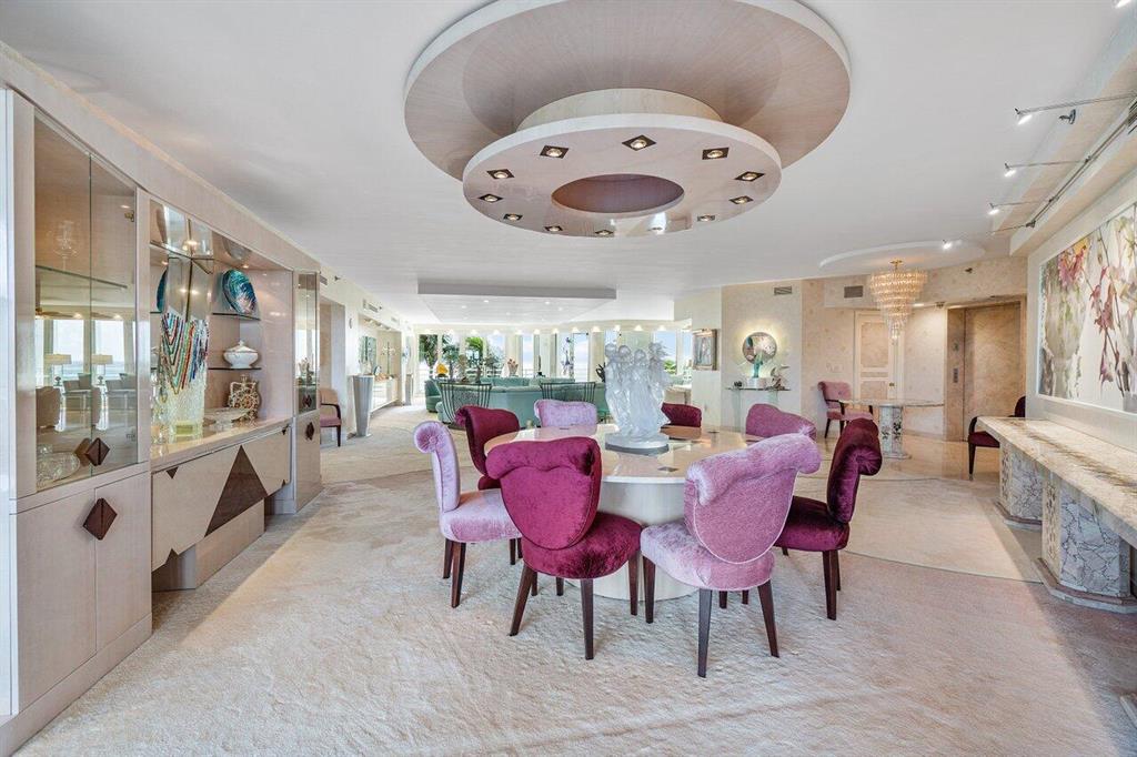 PRESIDENTIAL PLACE CONDO - Residential