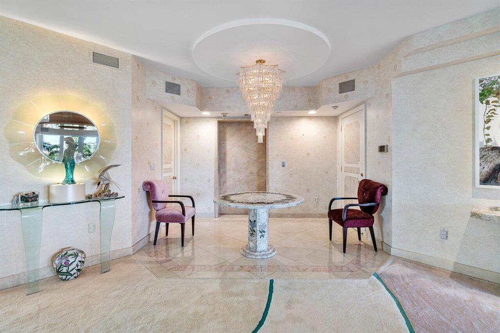 PRESIDENTIAL PLACE CONDO - Residential