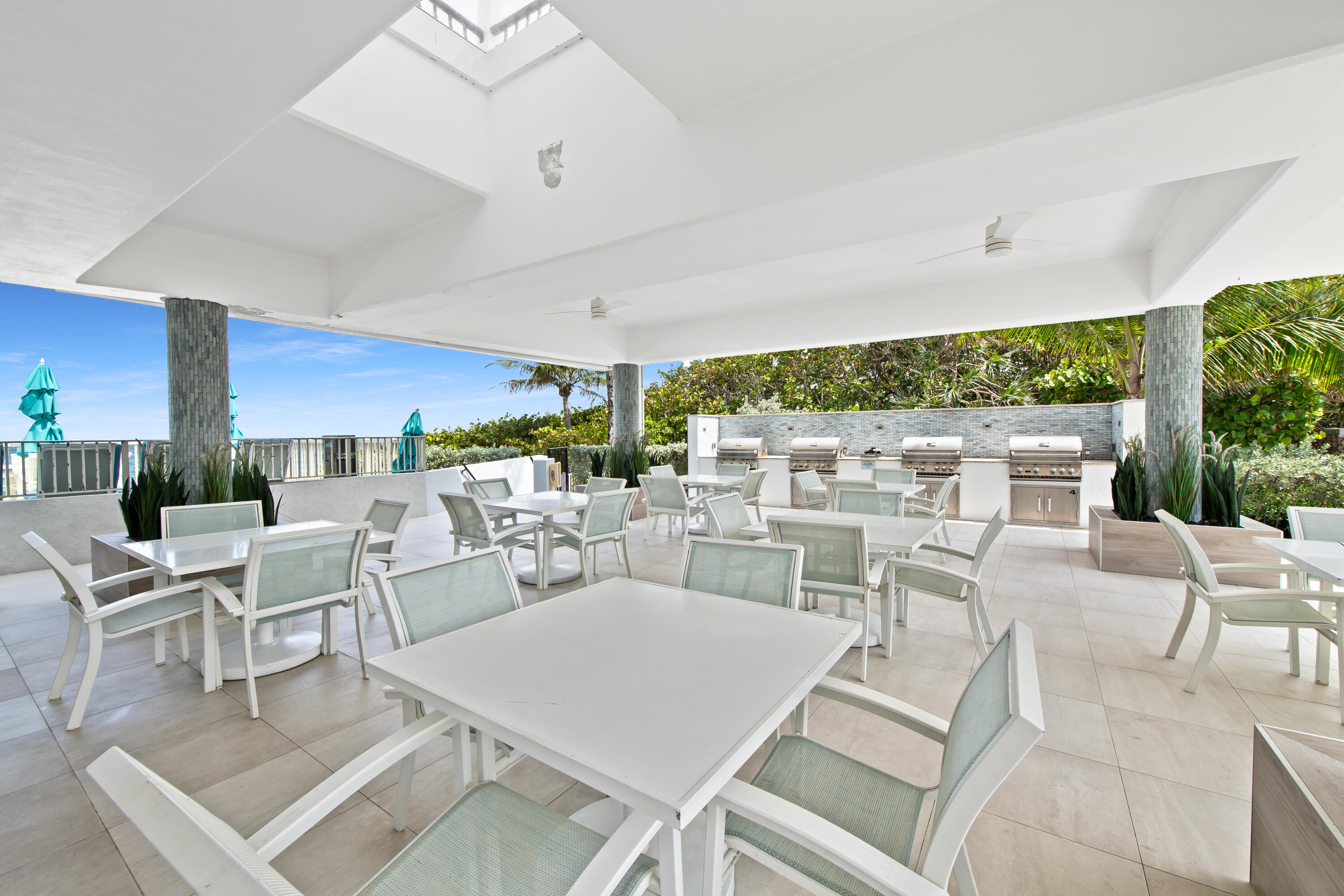 ABERDEEN ARMS CONDO - Residential