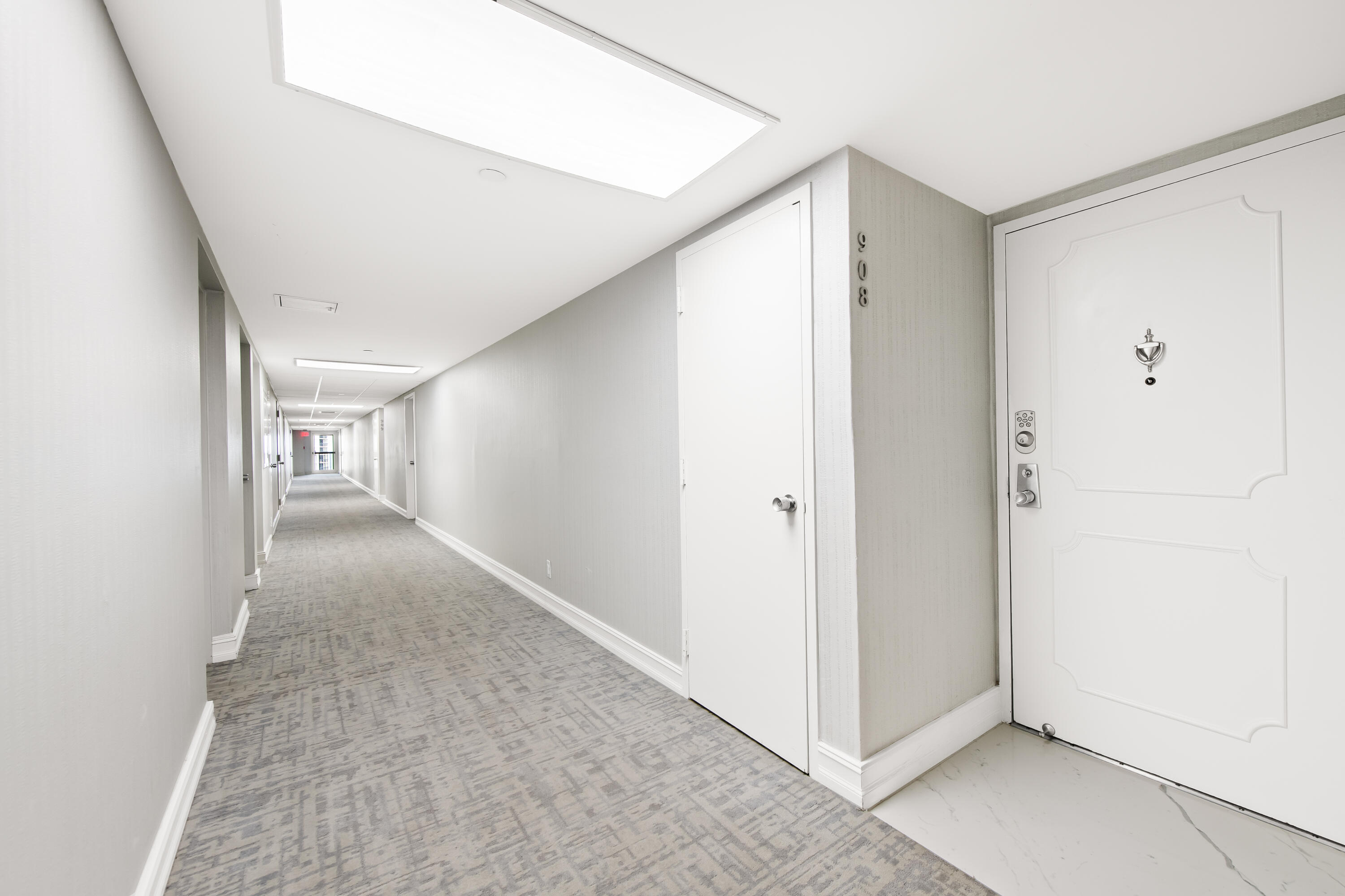 ABERDEEN ARMS CONDO - Residential