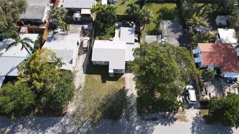 Single Family Residence in Fort Lauderdale FL 912 13th St St 3.jpg