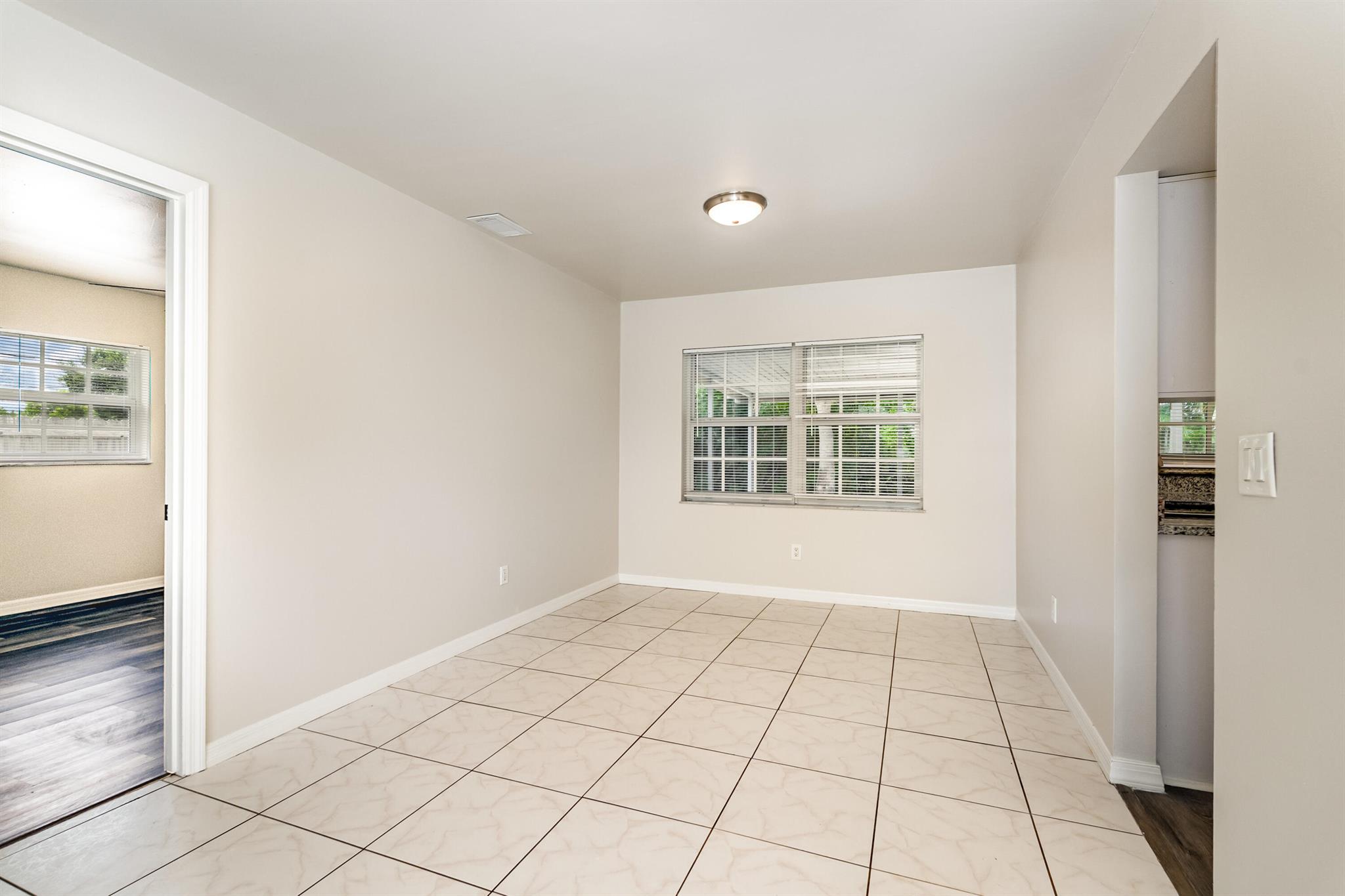 PORT ST LUCIE SECTION 8 - Residential