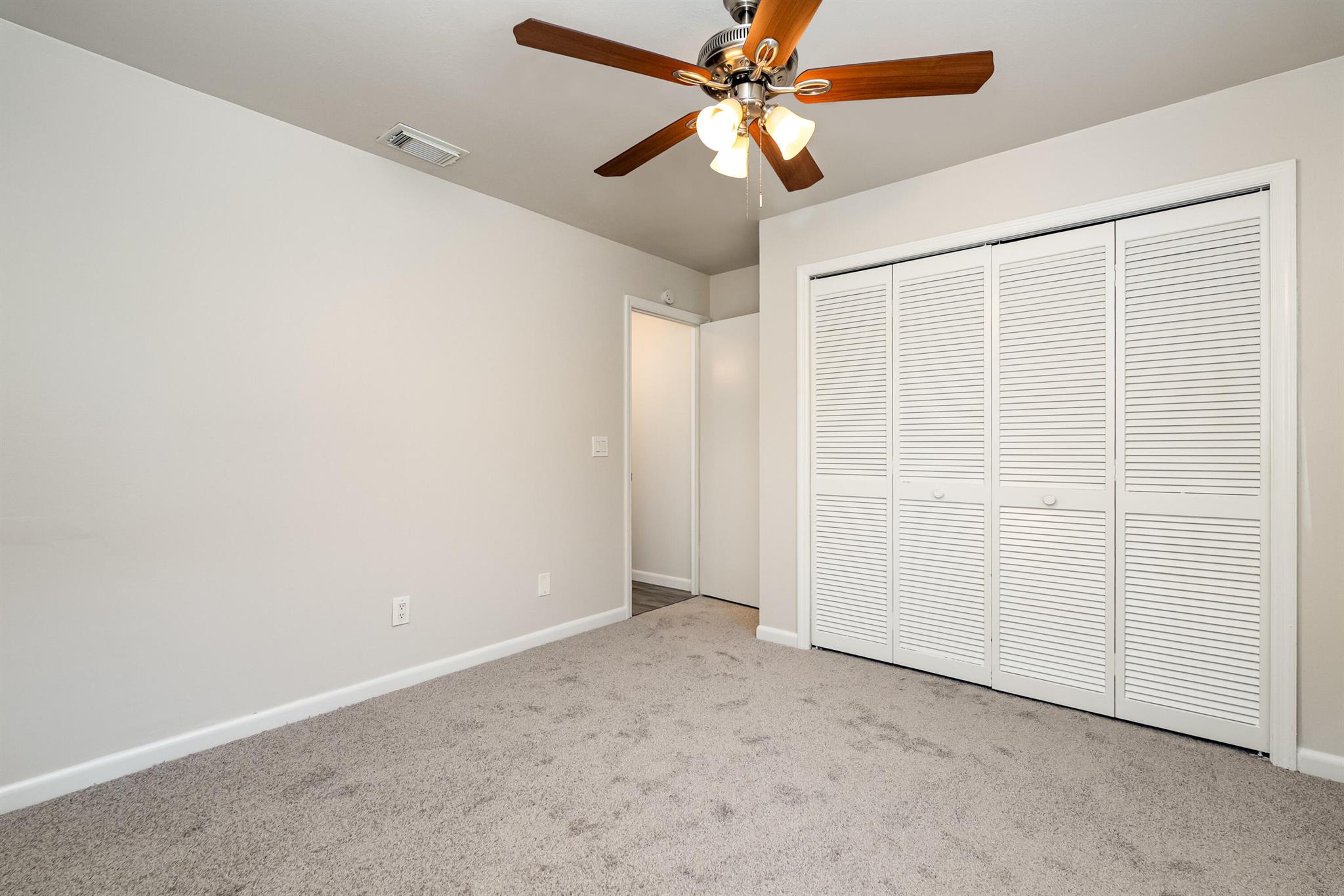 PORT ST LUCIE SECTION 8 - Residential