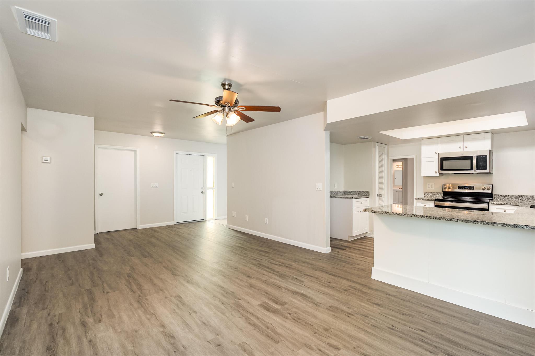 PORT ST LUCIE SECTION 8 - Residential