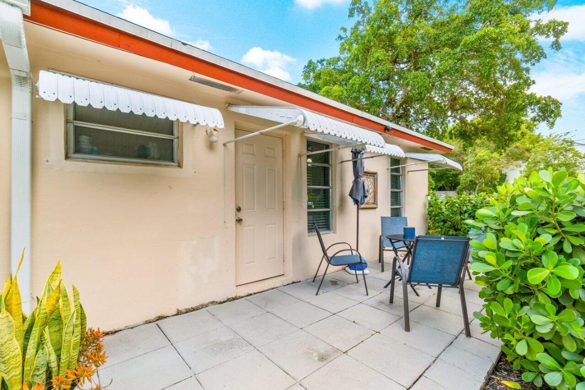 HIGH POINT OF DELRAY SEC 7 CONDO - Residential