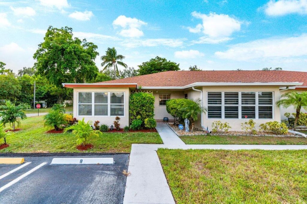 Photo of 4935 NW 2nd Street #A, Delray Beach, FL 33445 (MLS # R11155809)